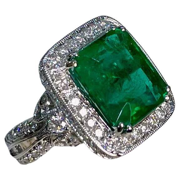 Emerald Cut Shape Emerald Halo Diamond 18K White Gold Classic Statement Ring