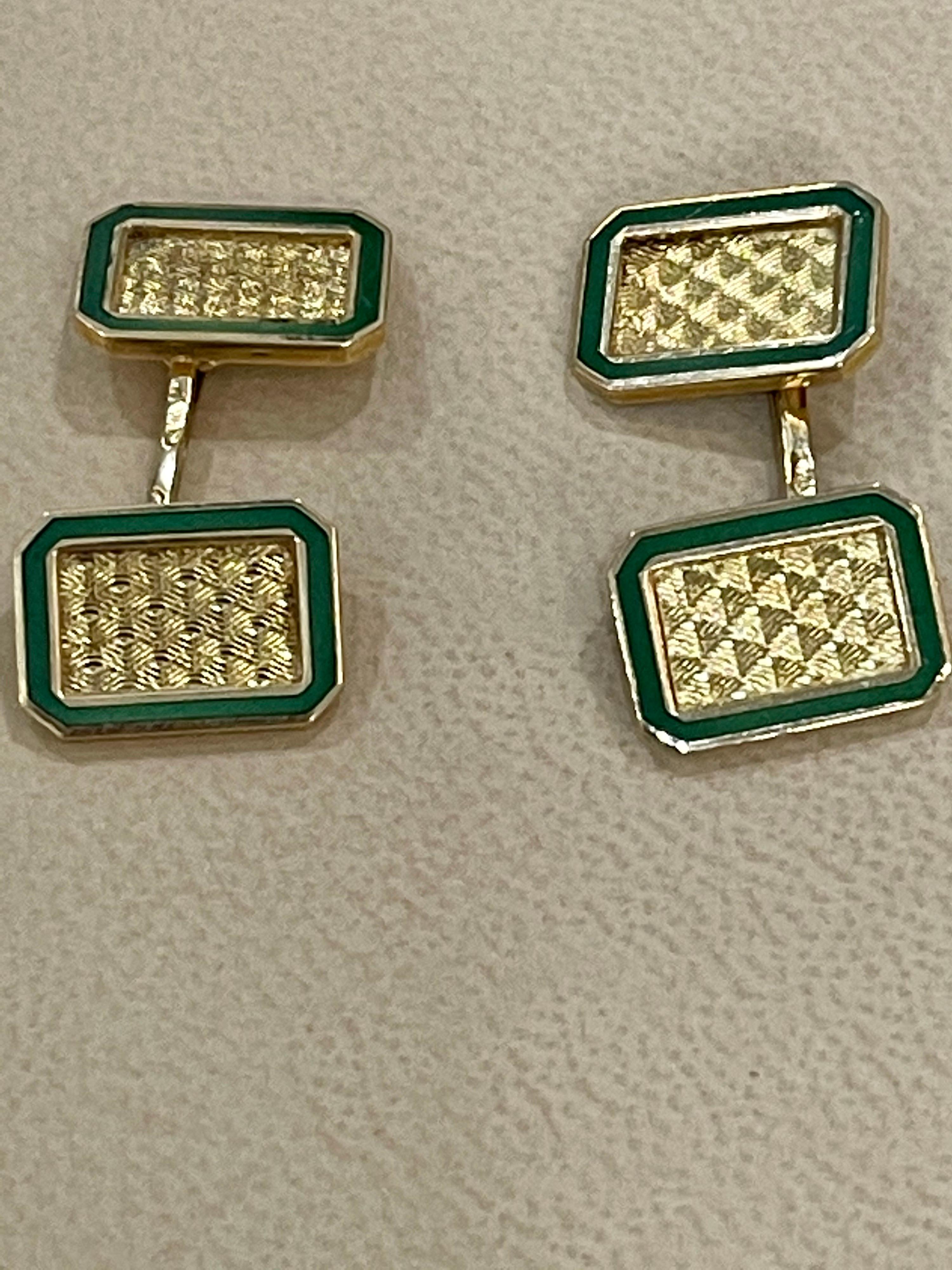 Emerald Cut Shape Green Enamel Cufflinks in 18 Karat Yellow Gold 13 Gm, Men's For Sale 2