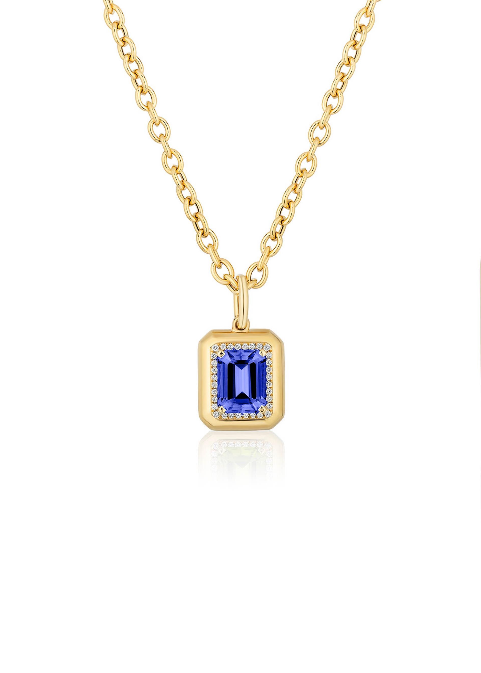 Pendentif en or jaune 18 carats Tanzanite taille émeraude et diamant Pour femmes en vente