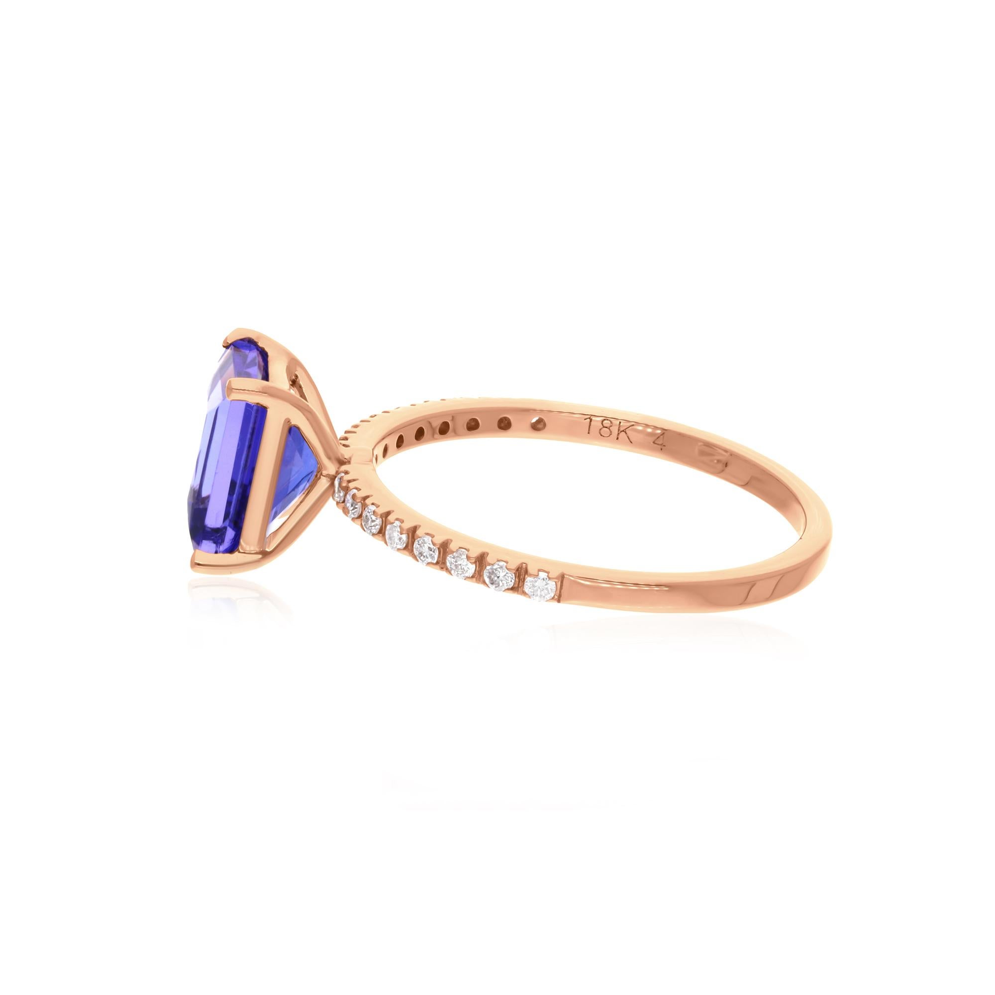Emerald Cut Tanzanite Gemstone Ring Diamond 18 Karat Rose Gold Handmade Jewelry In New Condition For Sale In Diera, Dubai