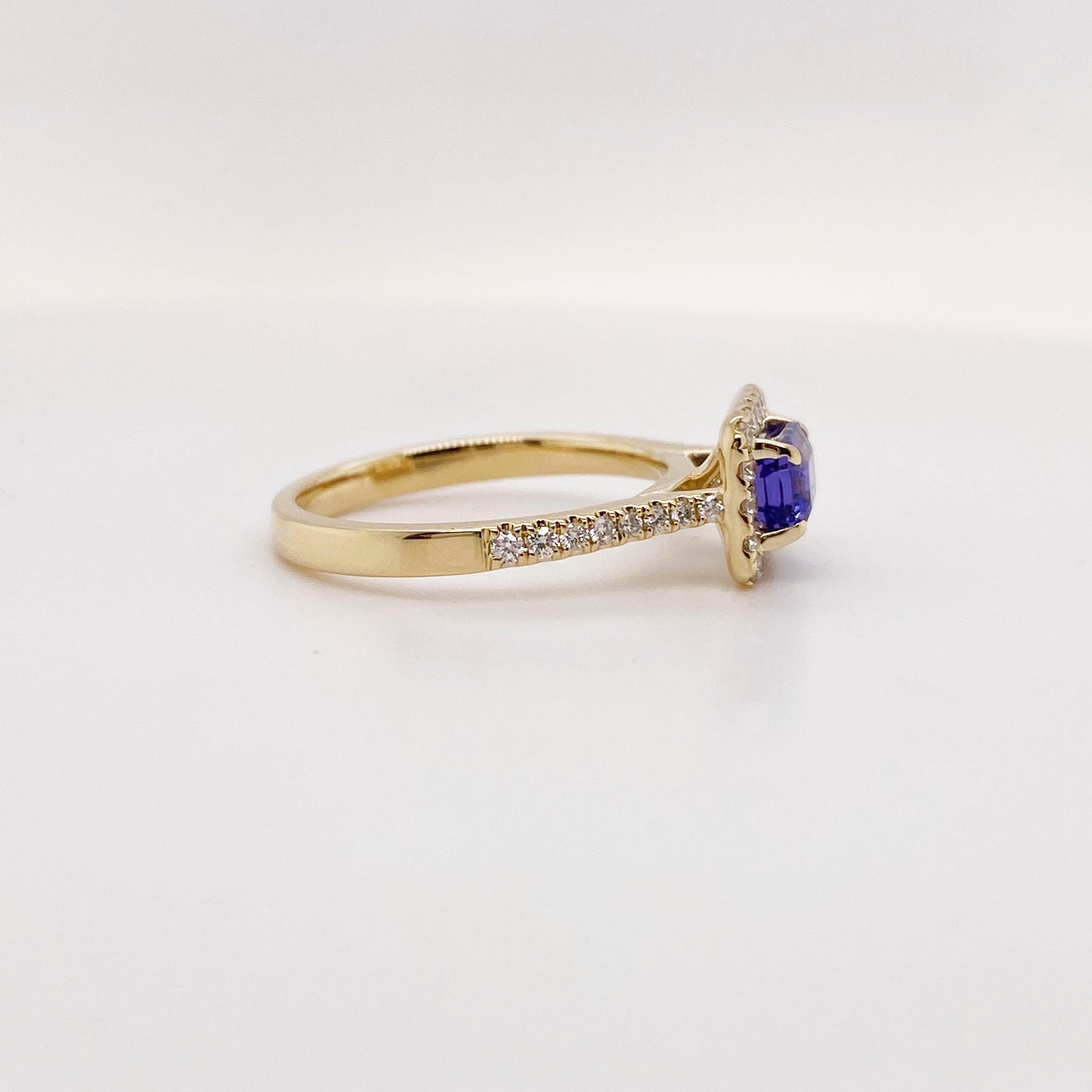 in vendita:  Anello aureola di tanzanite con diamante incastonato da est a ovest, tanzanite di smeraldo 2