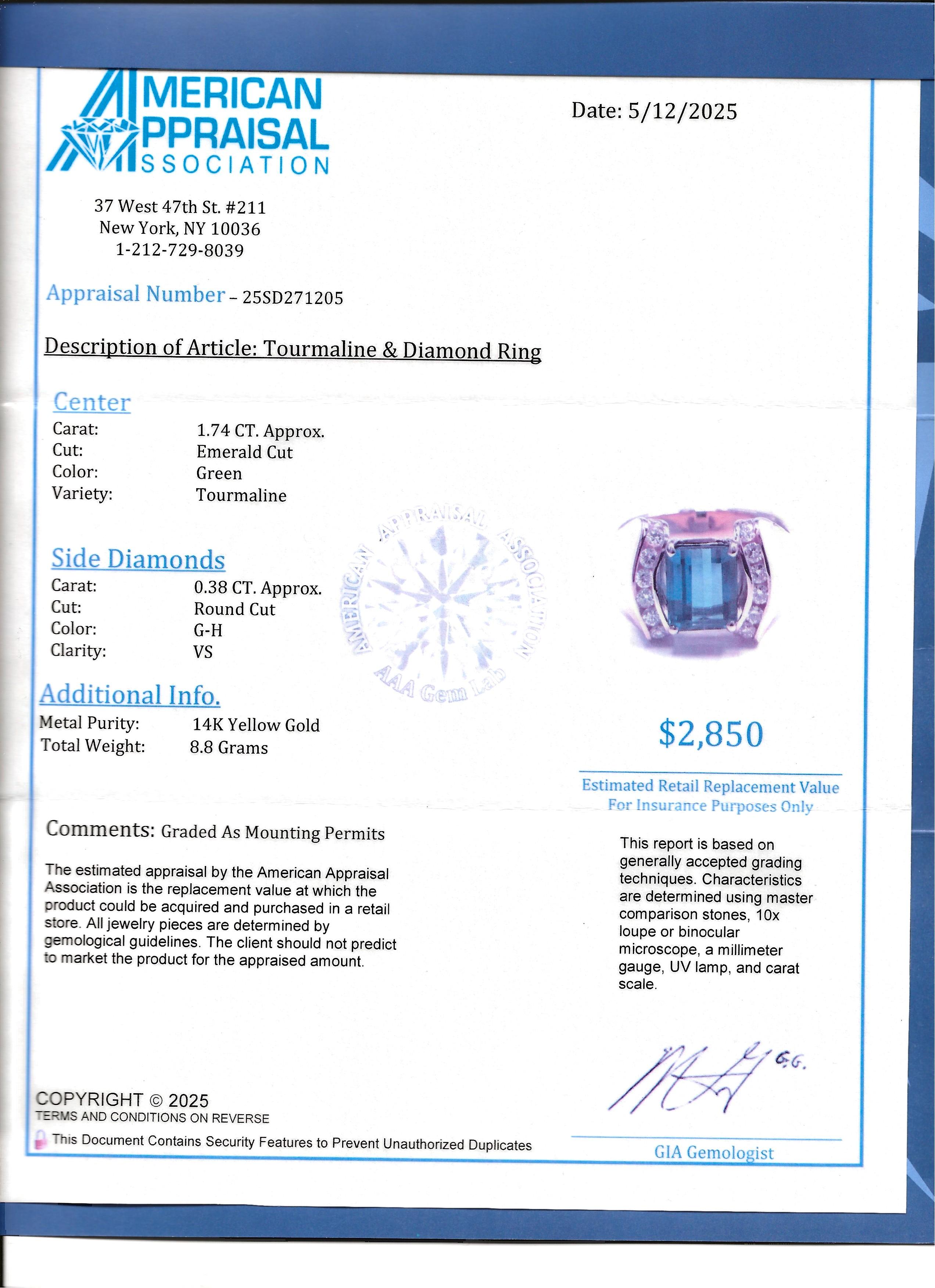 Emerald Cut Tourmaline and Channel Set Diamond Ring in 14 Karat Yellow Gold im Angebot 7