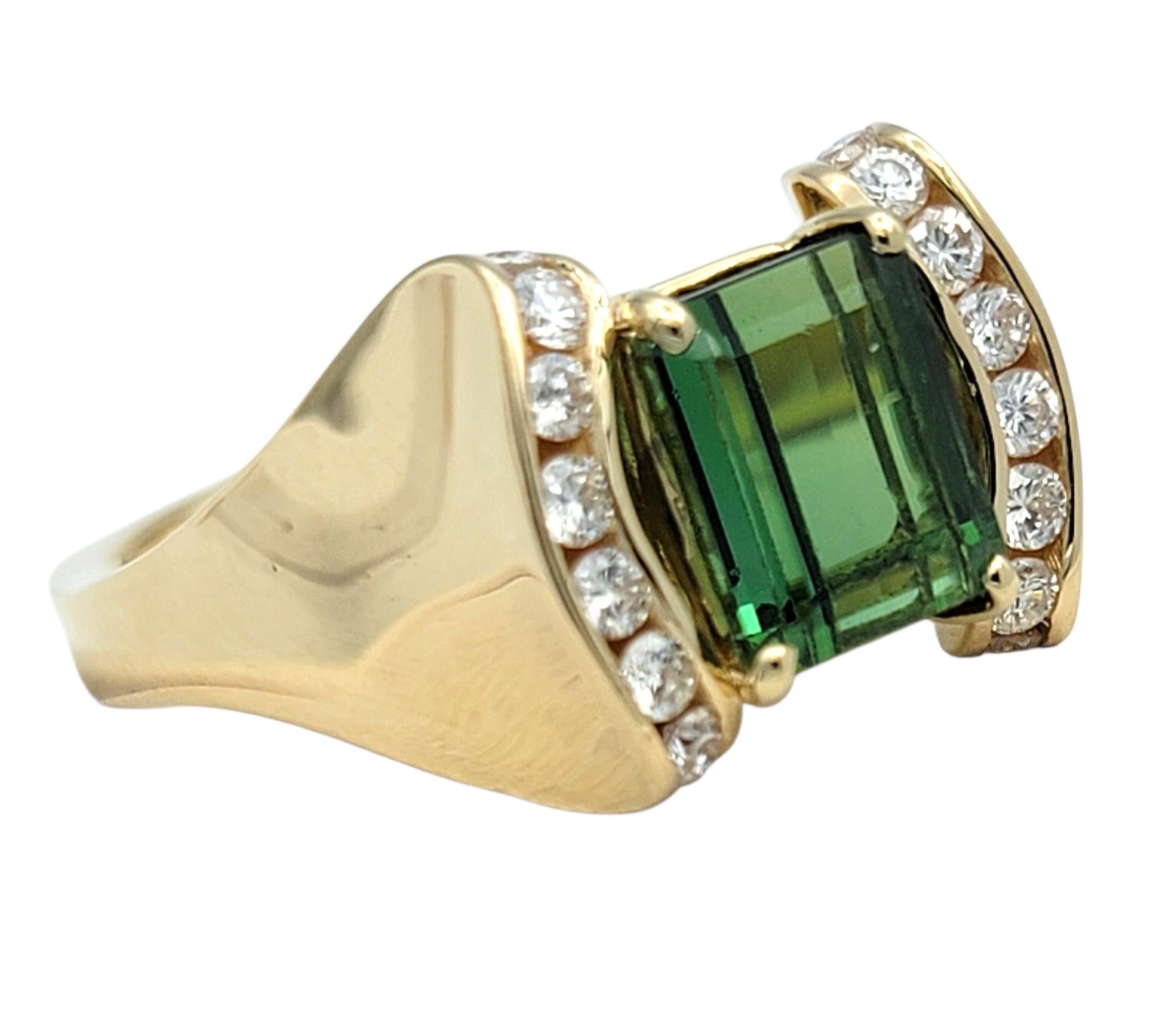 Emerald Cut Tourmaline and Channel Set Diamond Ring in 14 Karat Yellow Gold (Zeitgenössisch) im Angebot