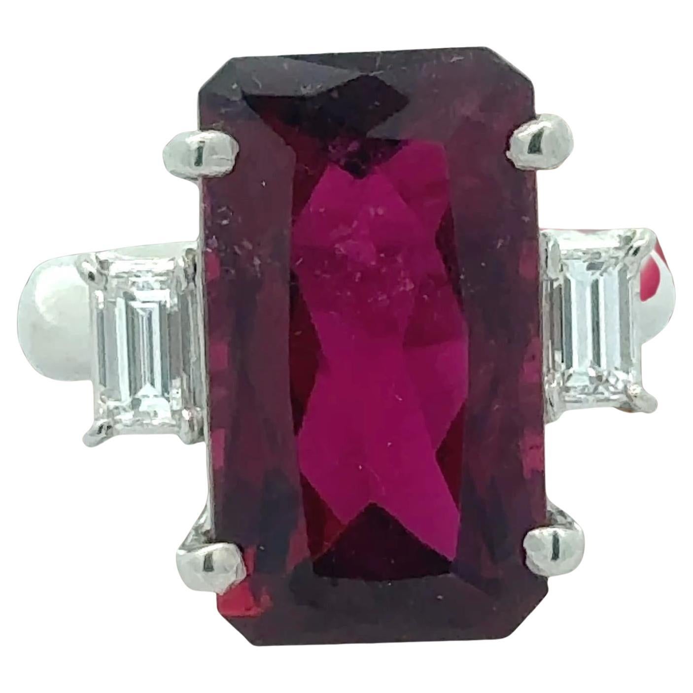 Smaragdschliff Turmalin und Diamant Platin Vintage Ring im Angebot