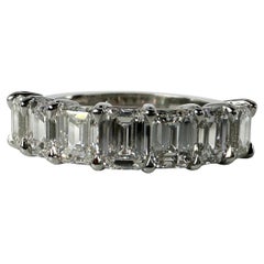 Emerald Cut wedding band Platinum 4 carats VS diamonds F color