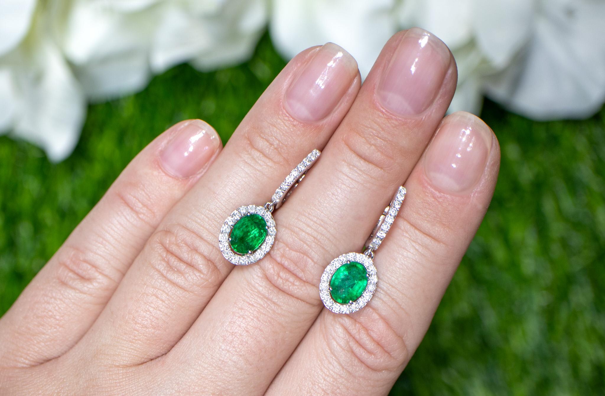 Oval Cut Emerald Dangle Earrings Diamonds 2.83 Carats 18K Gold For Sale