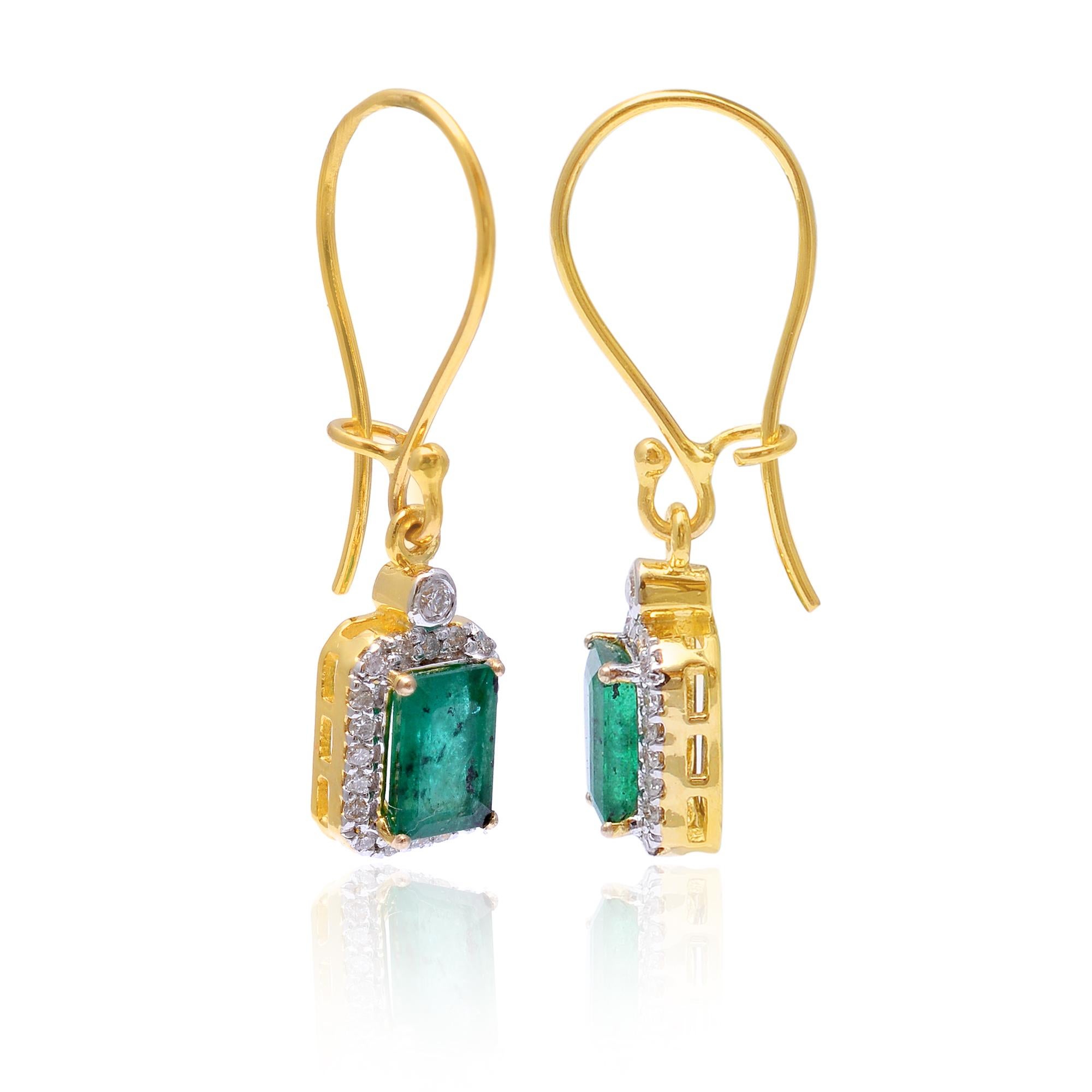 Brilliant Cut Emerald Dangle Earrings with Diamond in 14k Gold For Sale
