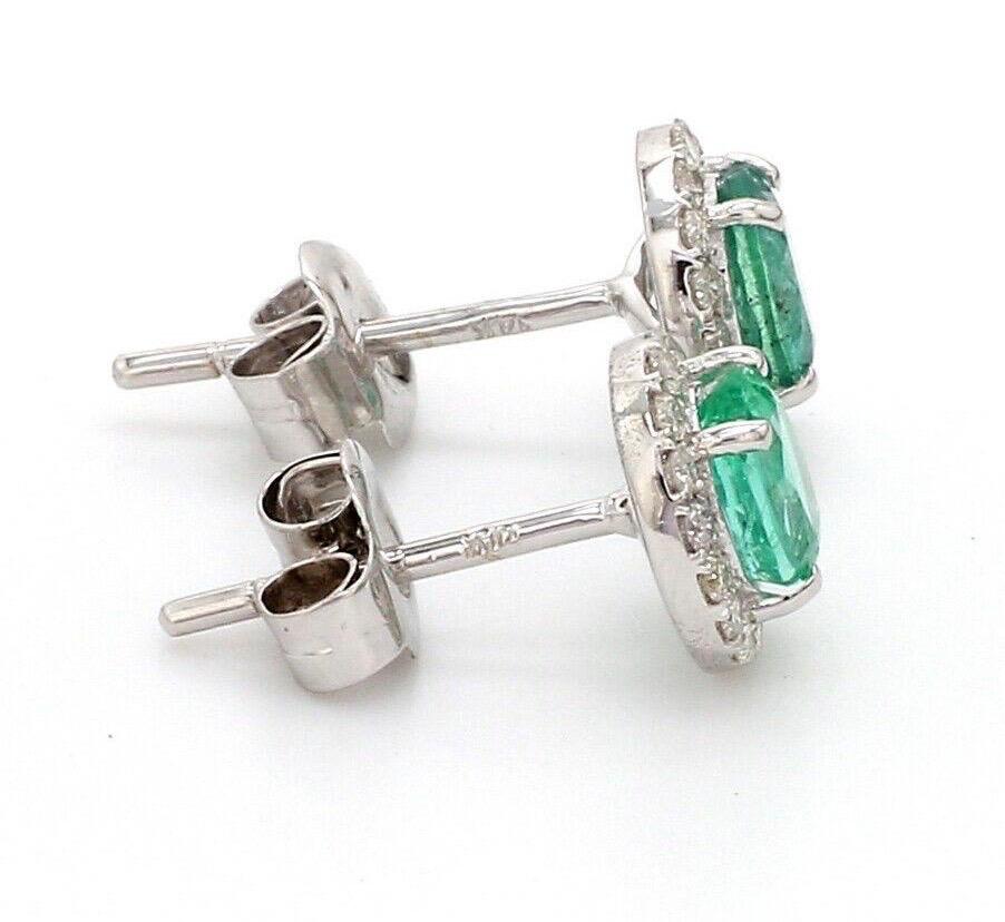 Modern Emerald Diamond 14 Karat Gold Round Stud Earrings For Sale