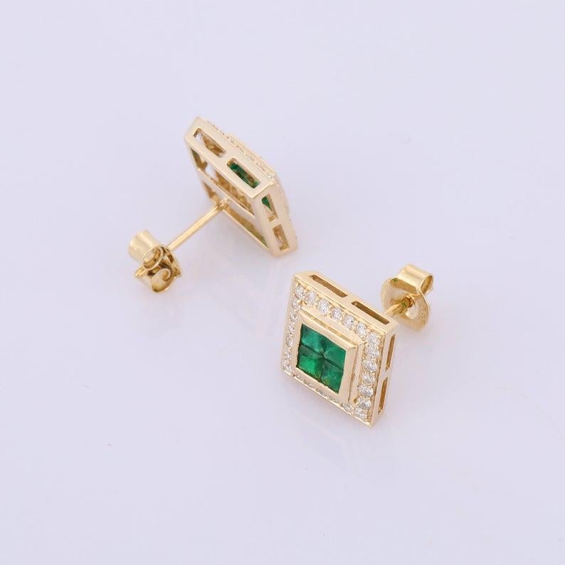 Quadrato Orecchini quadrati con diamante smeraldo in oro 14 carati in vendita
