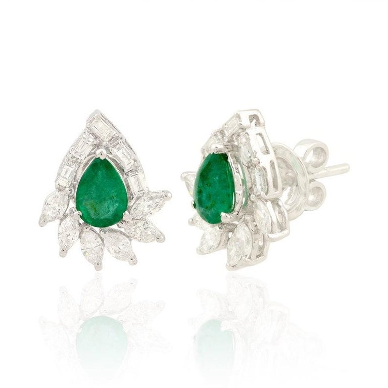 Emerald Diamond 14 Karat Gold Stud Earrings For Sale at 1stDibs