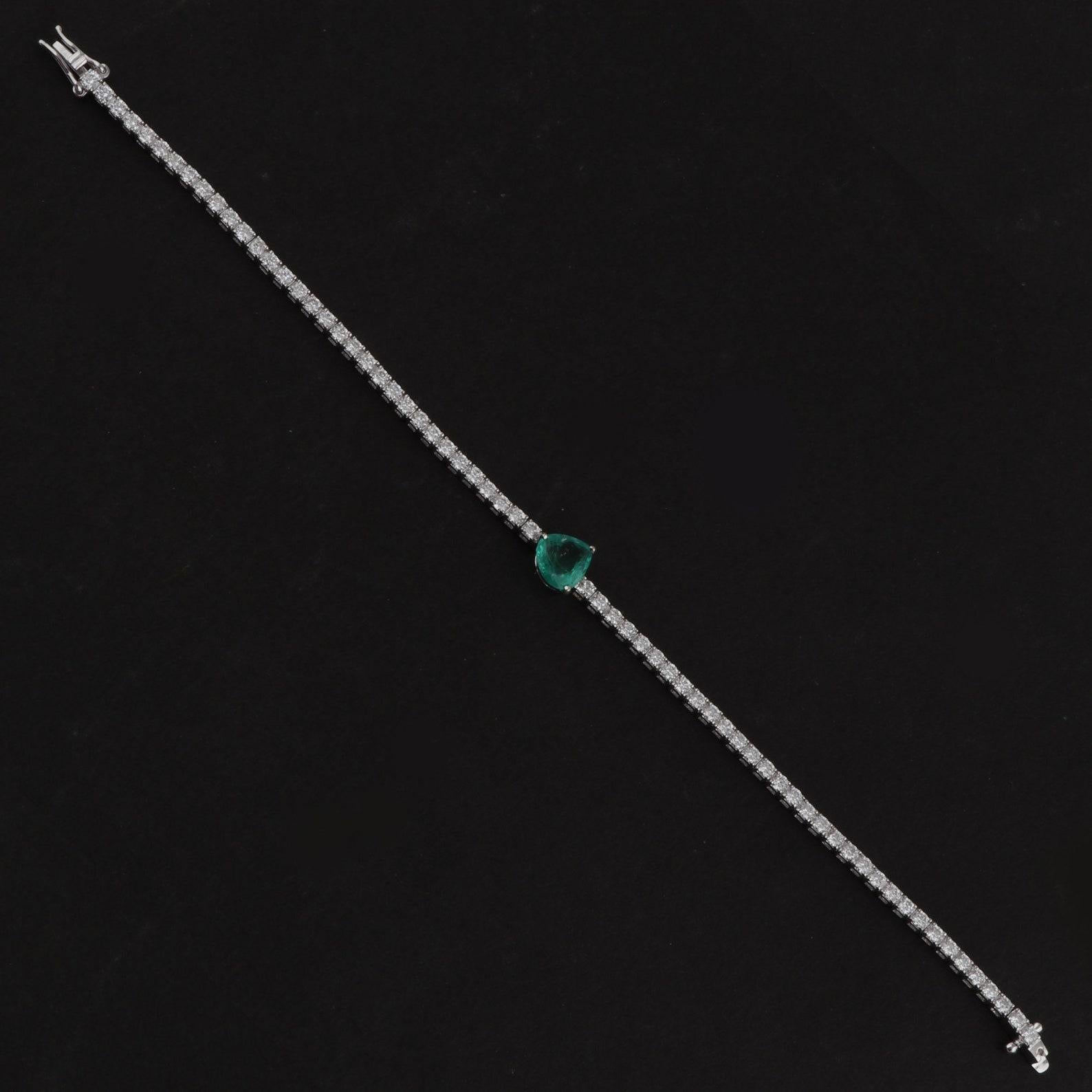 Trillion Cut Emerald Diamond 14 Karat Gold Tennis Bracelet For Sale