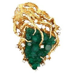 Emerald Diamond 14 Karat Yellow Gold Contemporary Vintage Brooch Pendant Pin 