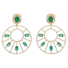 Orecchino con diamante smeraldo in oro giallo 14 carati (o 18 carati su richiesta) con raggi di sole