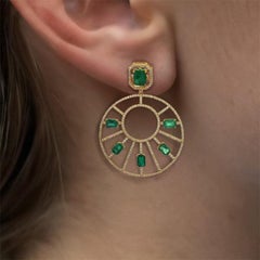 Pendientes de oro amarillo de 14 quilates con diamante esmeralda