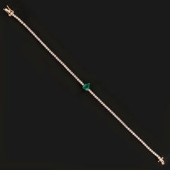 Emerald Diamond 18 Karat Gold Heart Bracelet