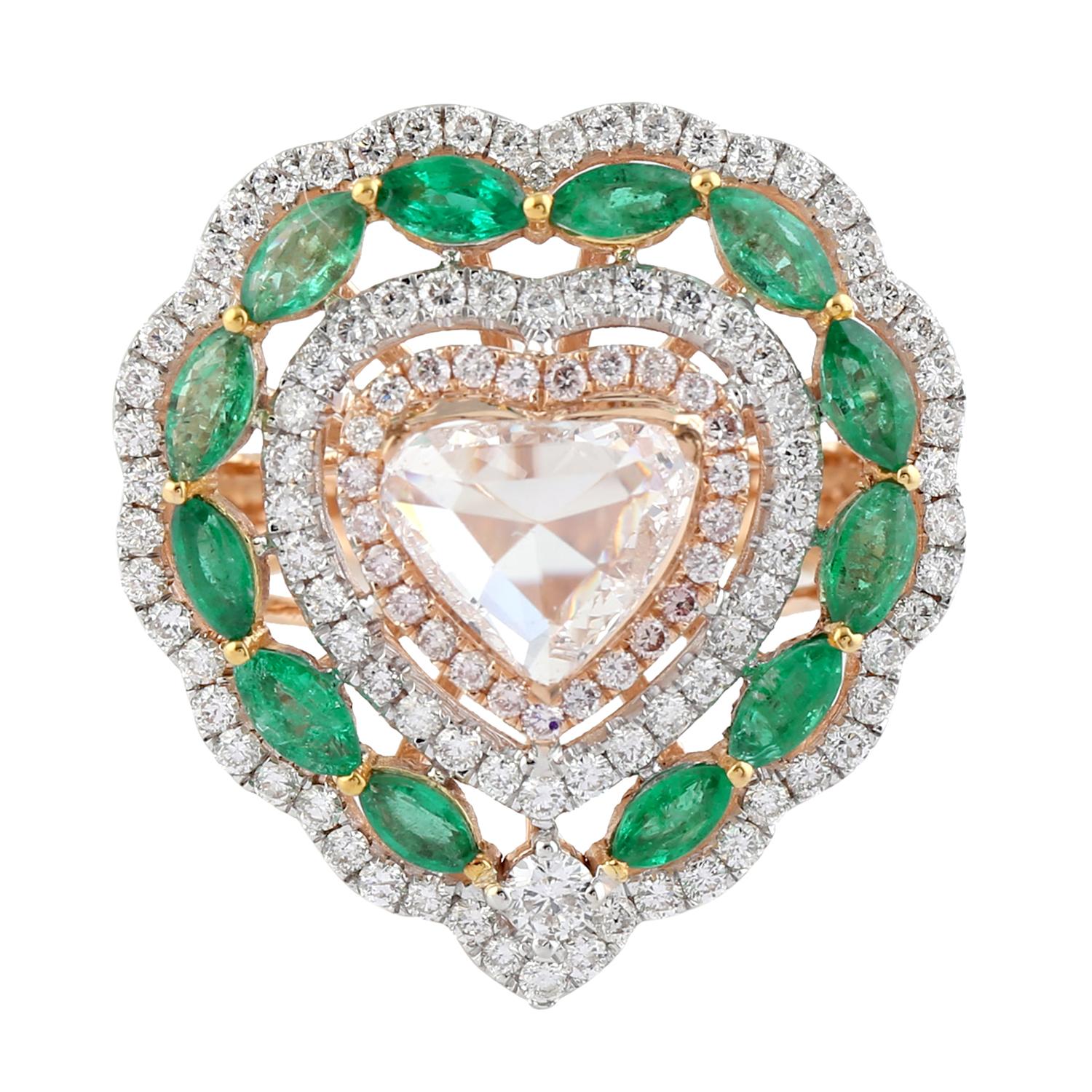 Taille mixte Bague coeur en or 14 carats avec émeraude et diamant en vente
