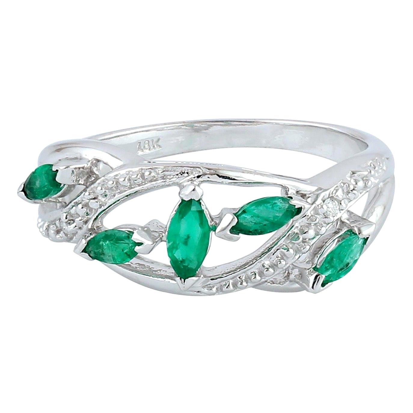 For Sale:  Emerald Diamond 18 Karat Gold Ring