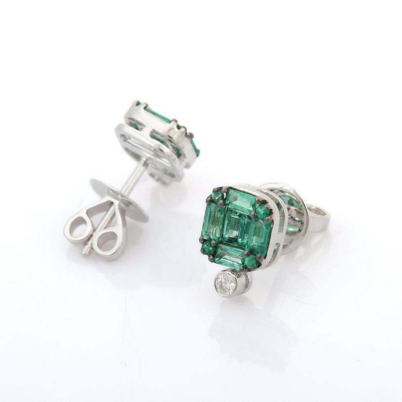 emerald baguette stud earrings