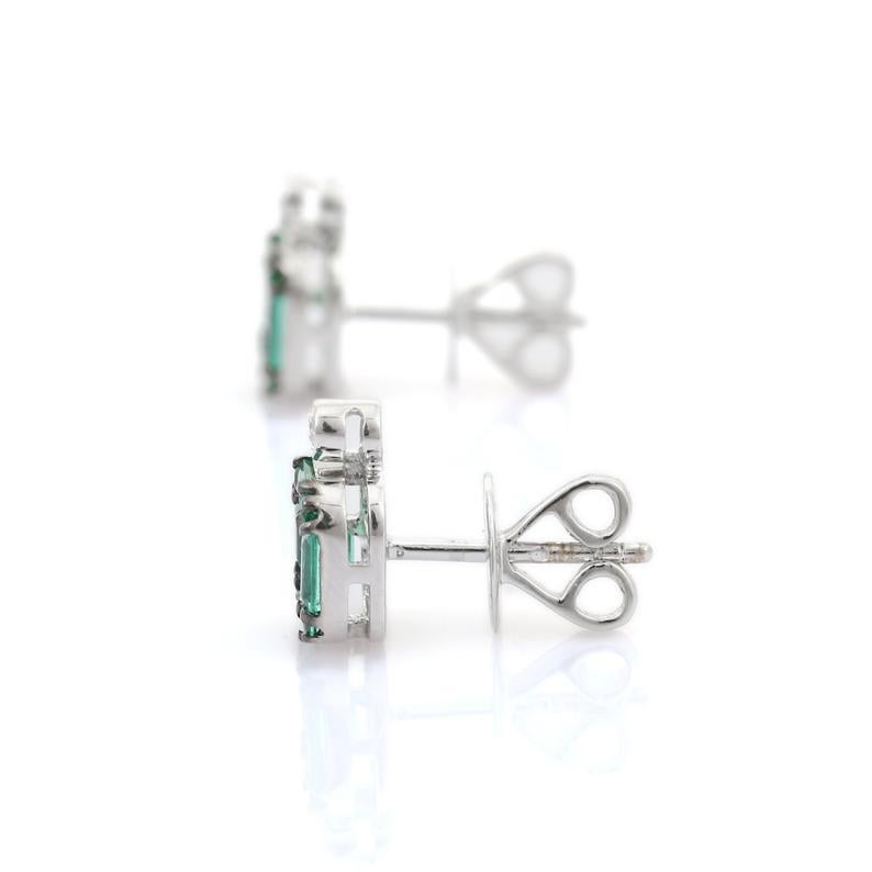 Modern Emerald Diamond 18 Karat Gold Square Baguette Stud Earrings For Sale