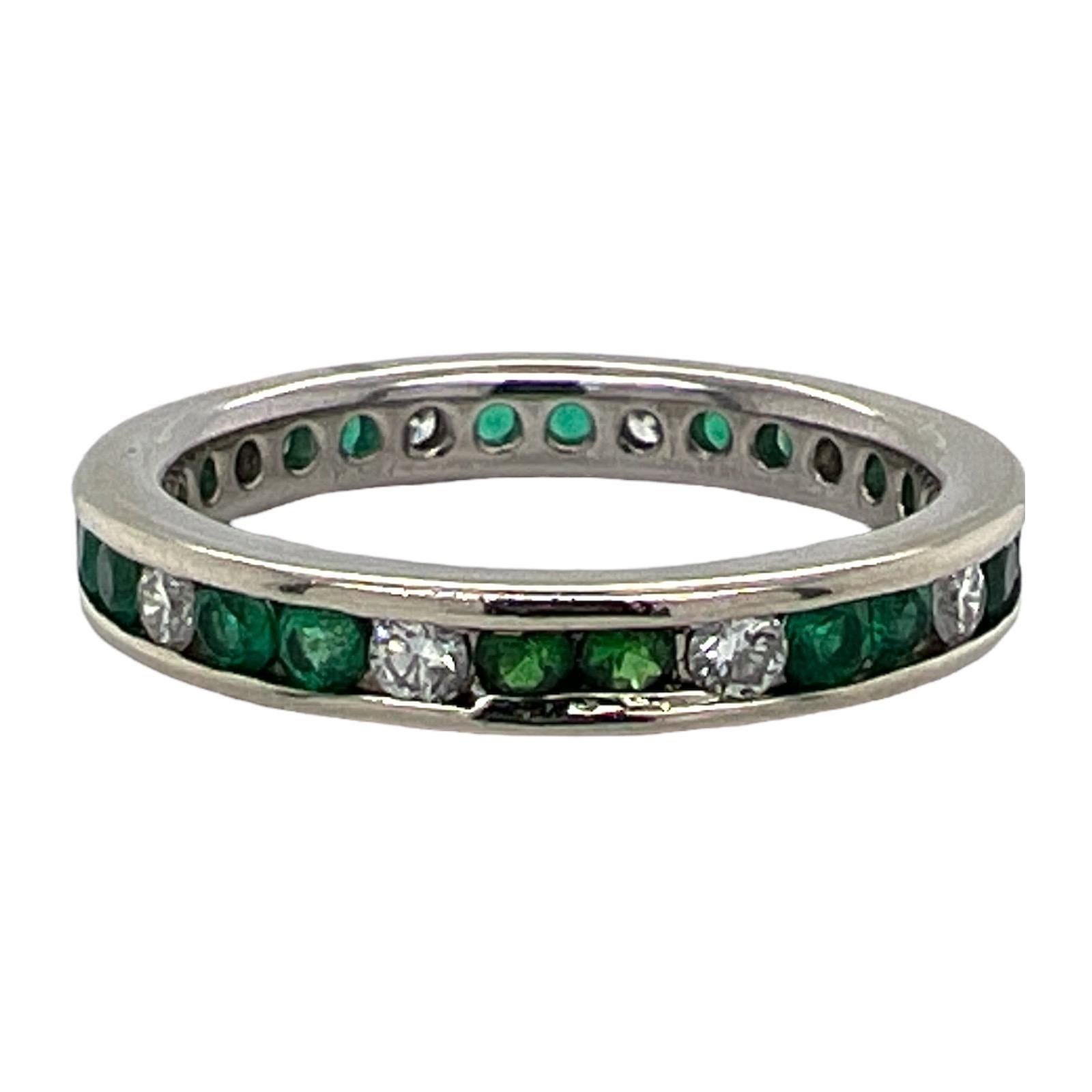 Emerald Diamond 18 Karat White Gold Eternity Wedding Band Ring In Excellent Condition In Boca Raton, FL