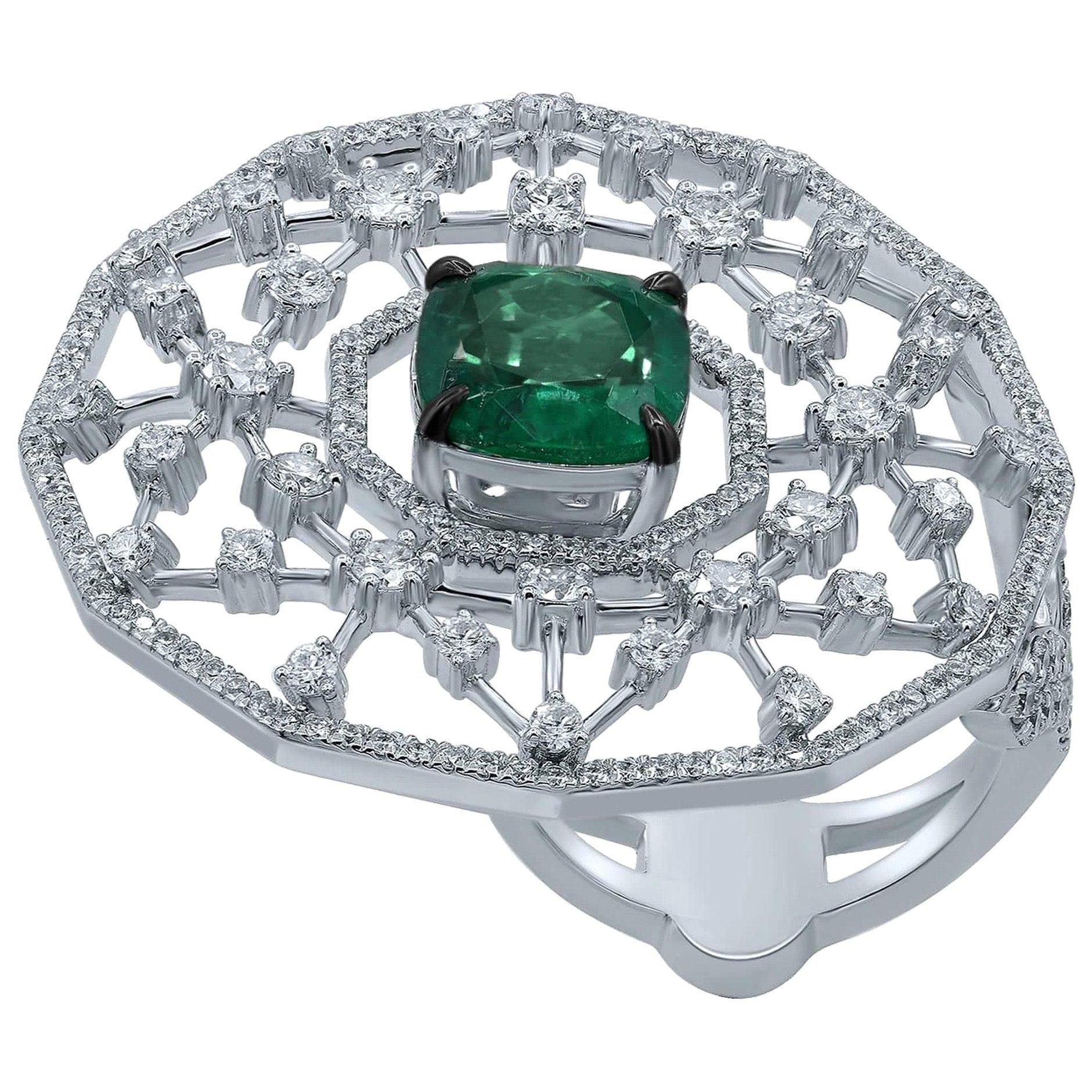 Emerald Diamond 18 Karat White Gold Galaxy Ring