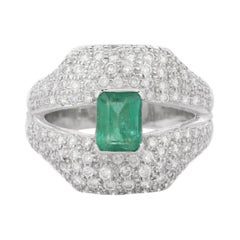 Emerald Diamond 14 Karat White Gold Ring