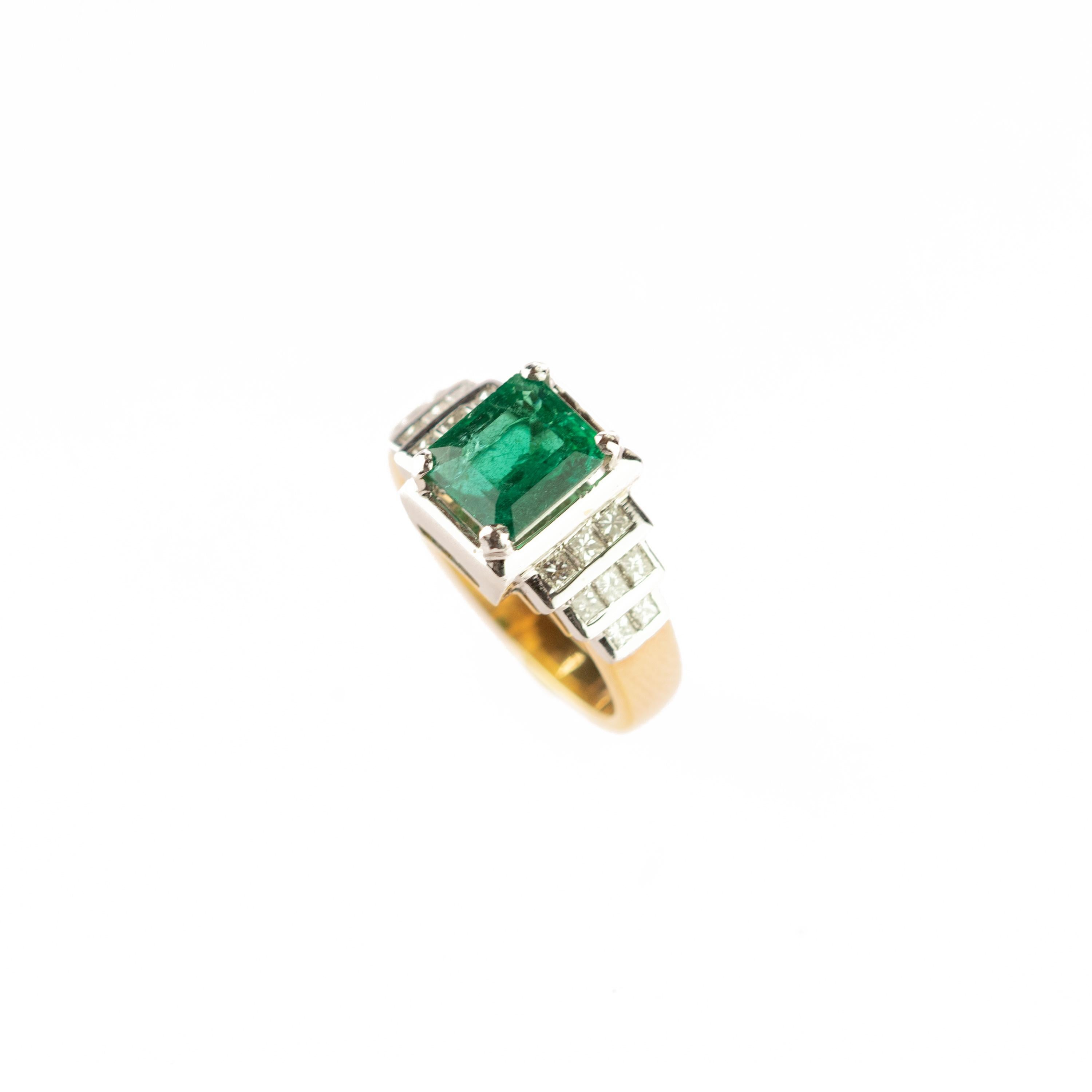 Emerald Cut Emerald Diamond 18 Karat White Yellow Gold Pyramid Cocktail AIG Certified Ring For Sale