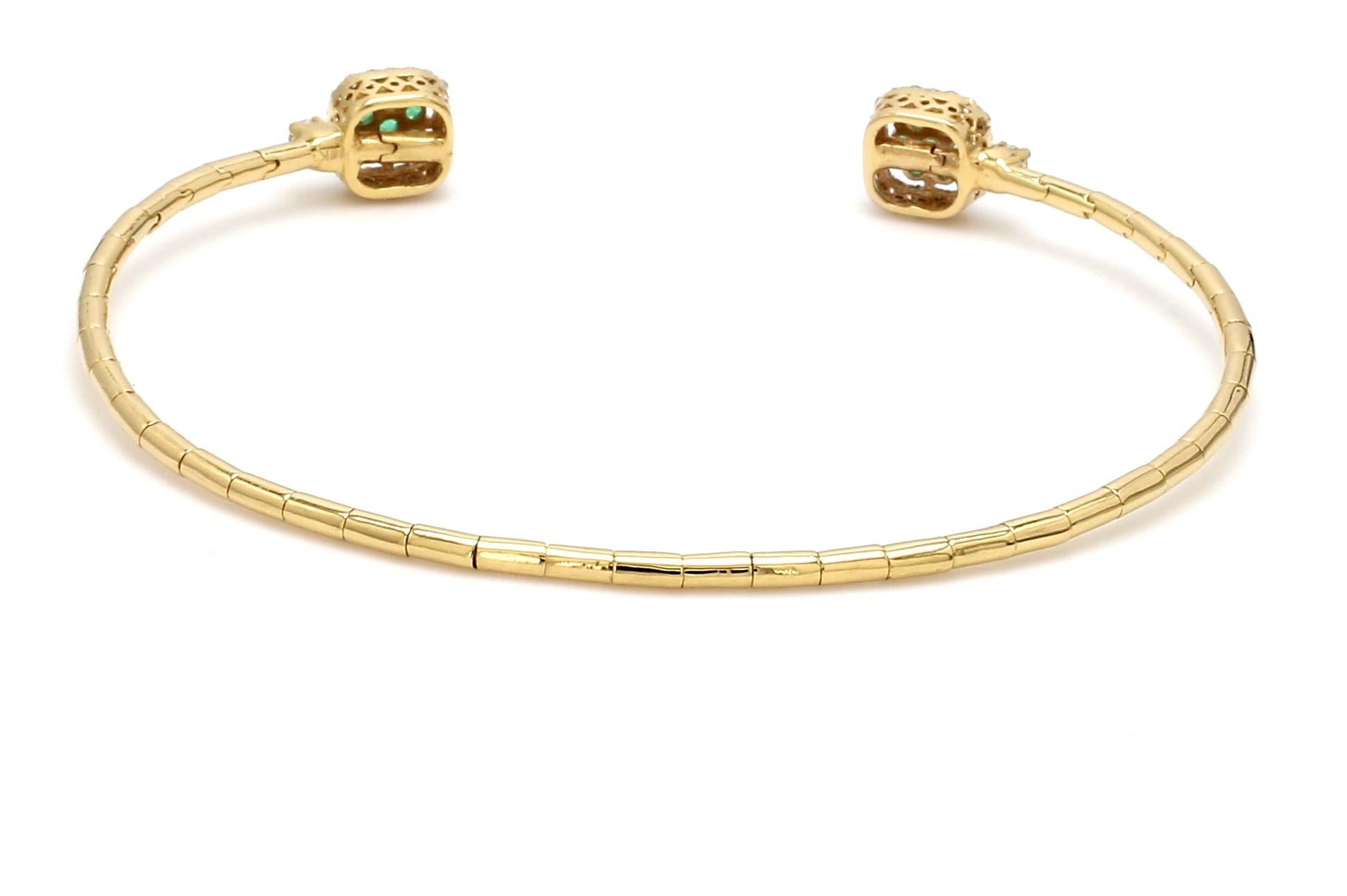 Contemporary Emerald Diamond 18 Karat Yellow Gold Cuff Bracelet