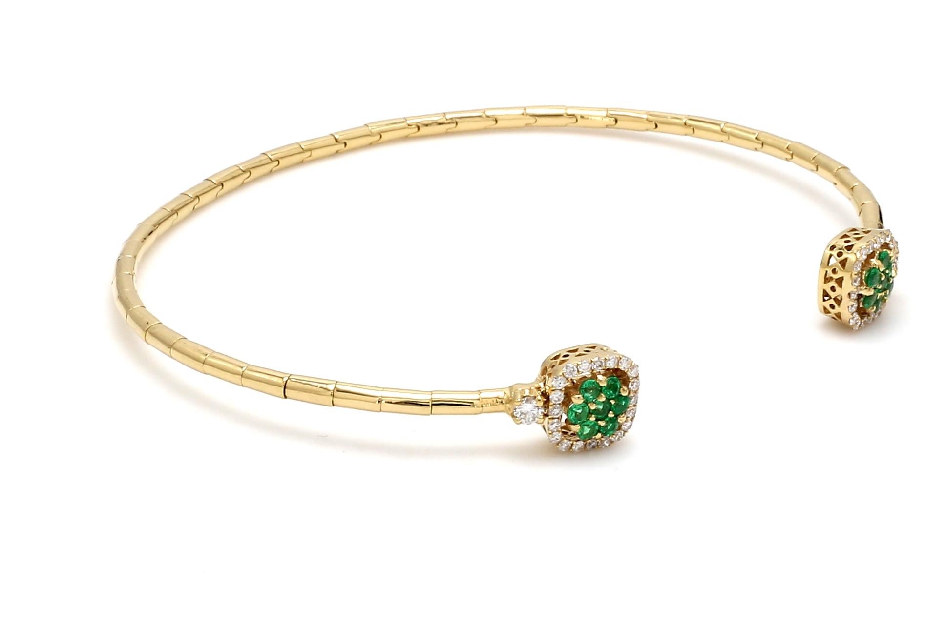 Round Cut Emerald Diamond 18 Karat Yellow Gold Cuff Bracelet