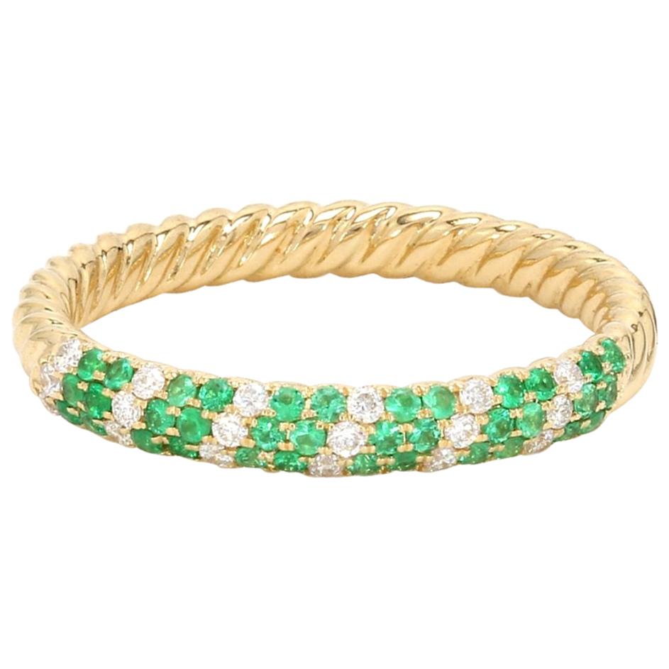 Emerald Diamond 18 Karat Yellow Gold Ring Band For Sale