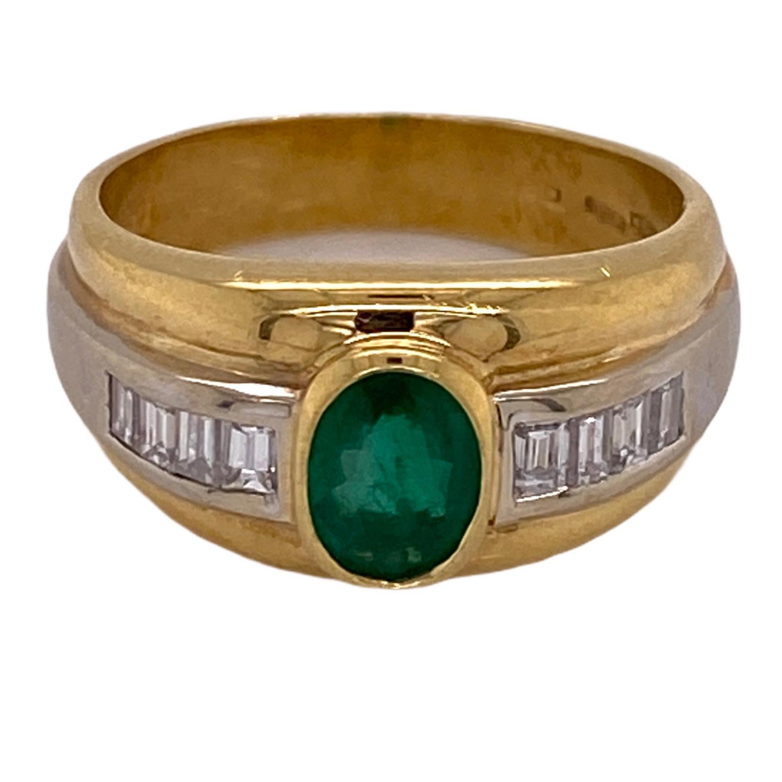 Modern Emerald Diamond 18 Karat Yellow and White Gold Vintage Band Ring