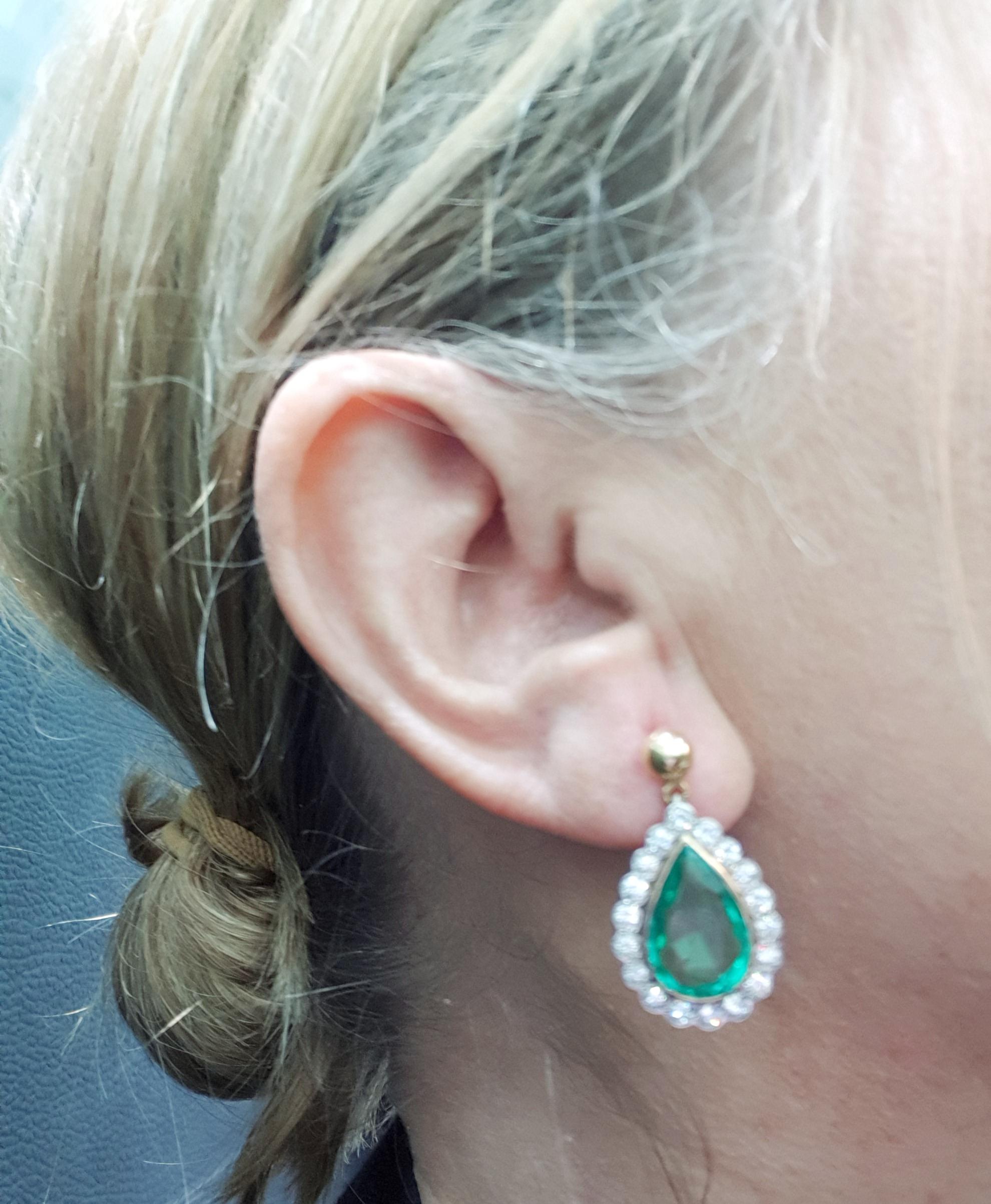 Pear Cut Emerald Diamond 18 Karat Gold Cluster Earrings For Sale