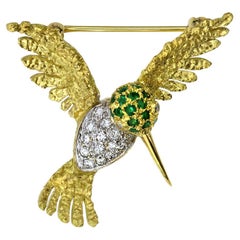 Emerald & Diamond 18K Figural Hummingbird Brooch