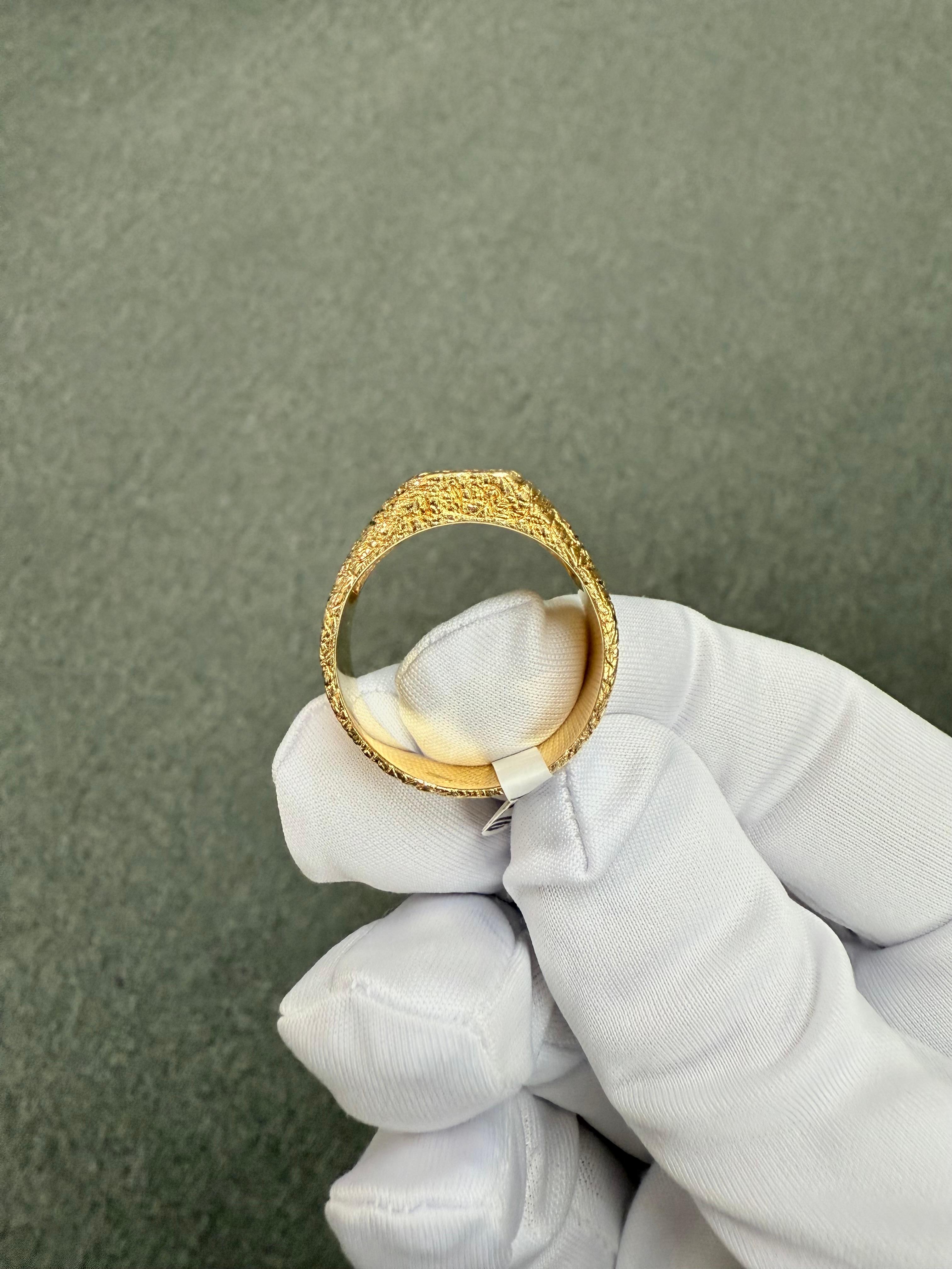 Anello con diamante smeraldo in oro giallo 18 carati misura 11,5 in vendita 8