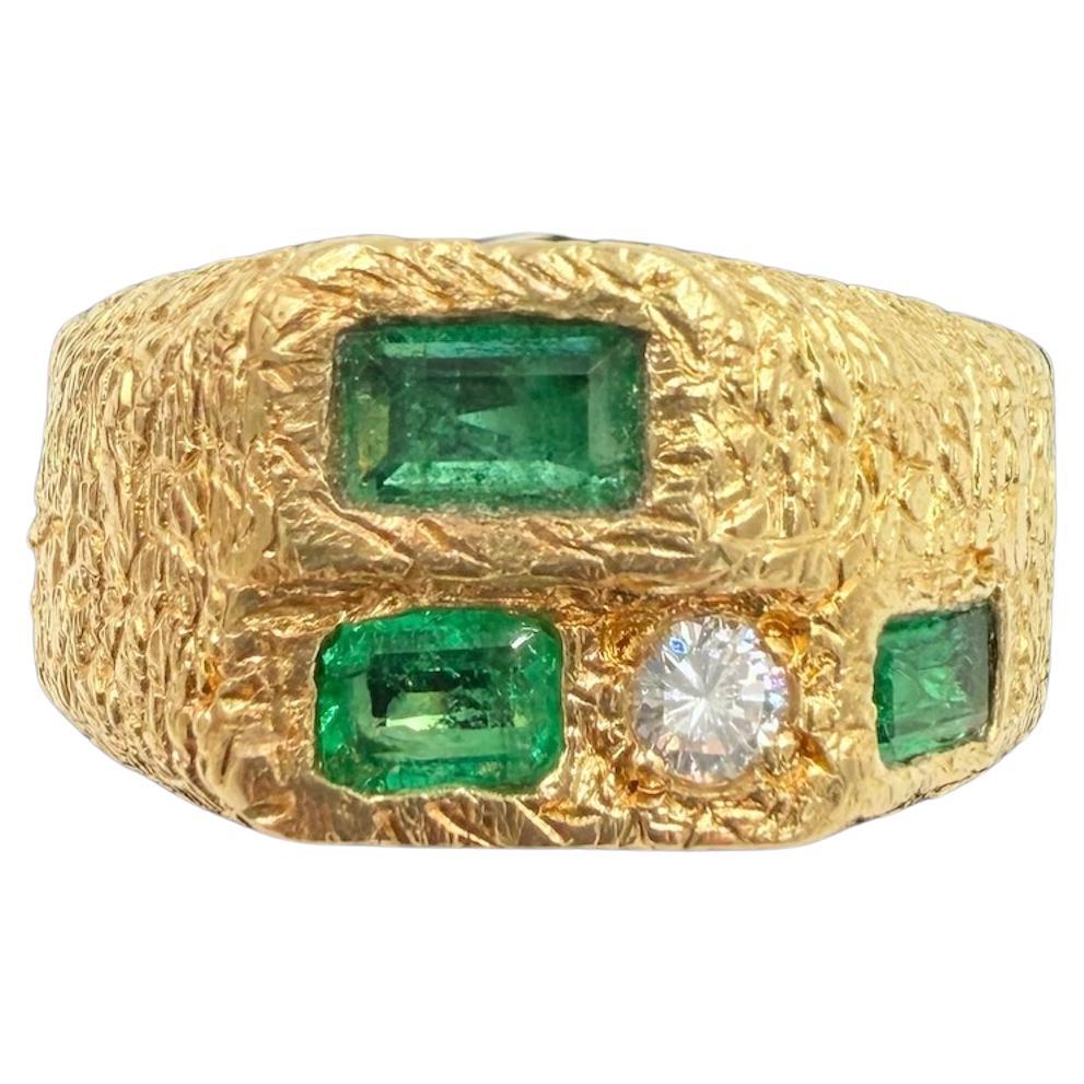 Anello con diamante smeraldo in oro giallo 18 carati misura 11,5