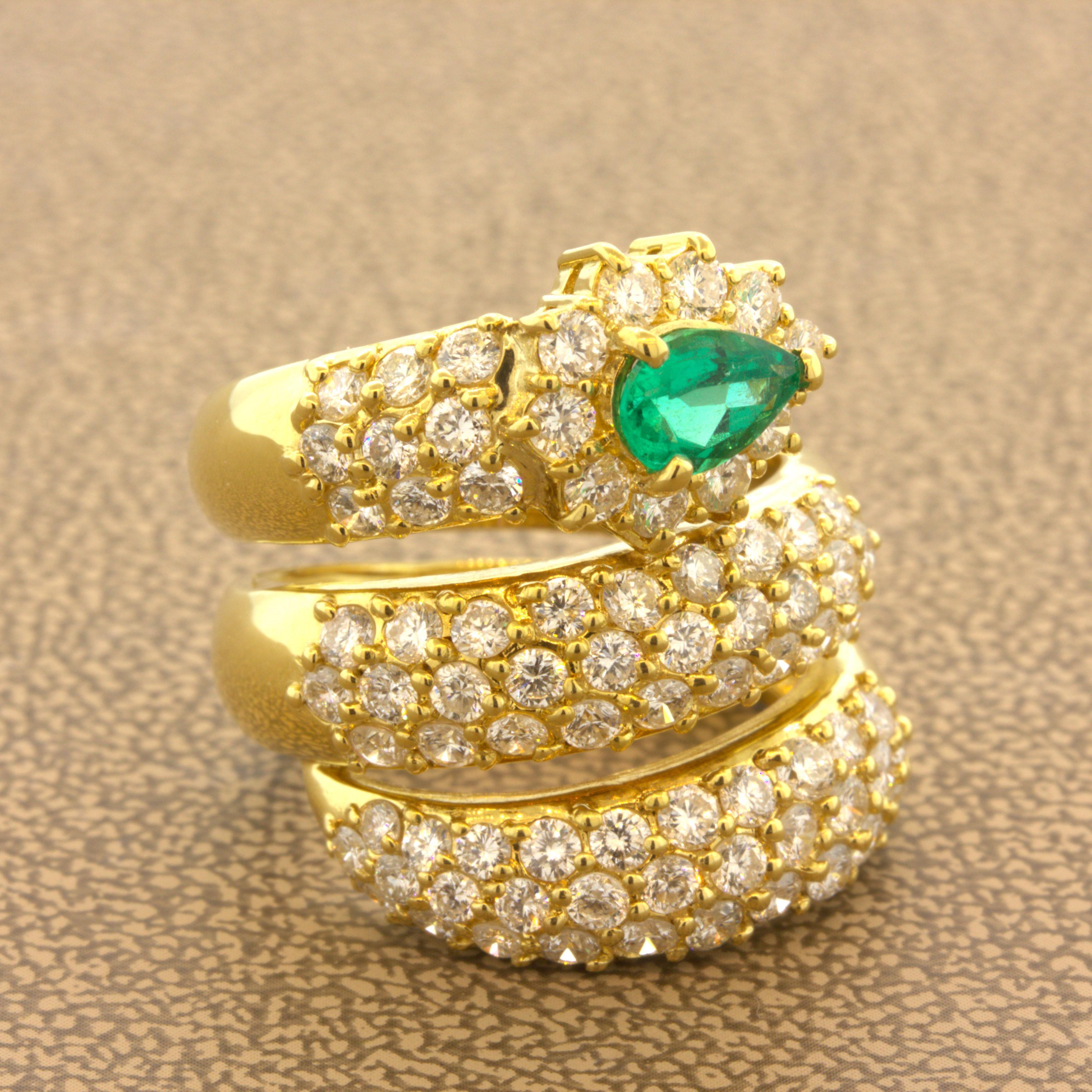 Pear Cut Emerald Diamond 18k Yellow Gold Snake Ring For Sale