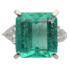 Emerald Diamond 3-Stone Platinum Ring