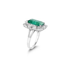 Emerald & Diamond 8.27 Carat 18K White Gold HRD Certified Ring