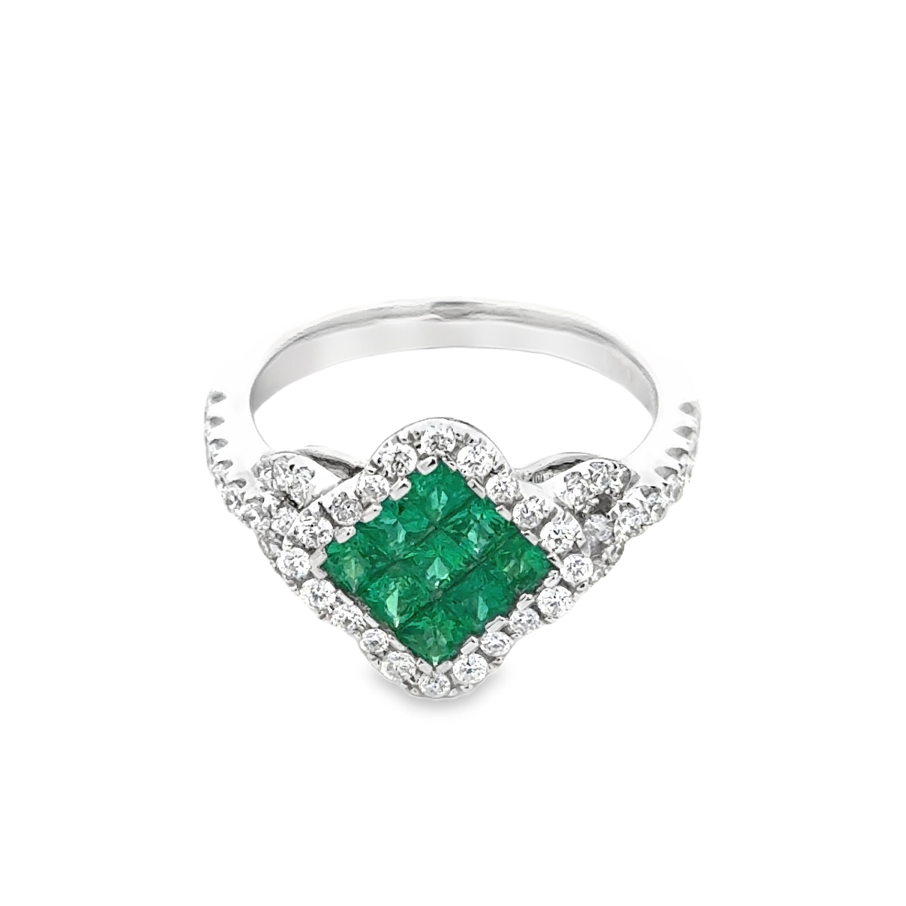Discover the beauty of this 18K white gold cocktail ring featuring 9 dazzling princess cut emeralds and sparkling natural diamonds. The stunning design will add elegance to any outfit. Crafted with expert precision, this ring will be a timeless