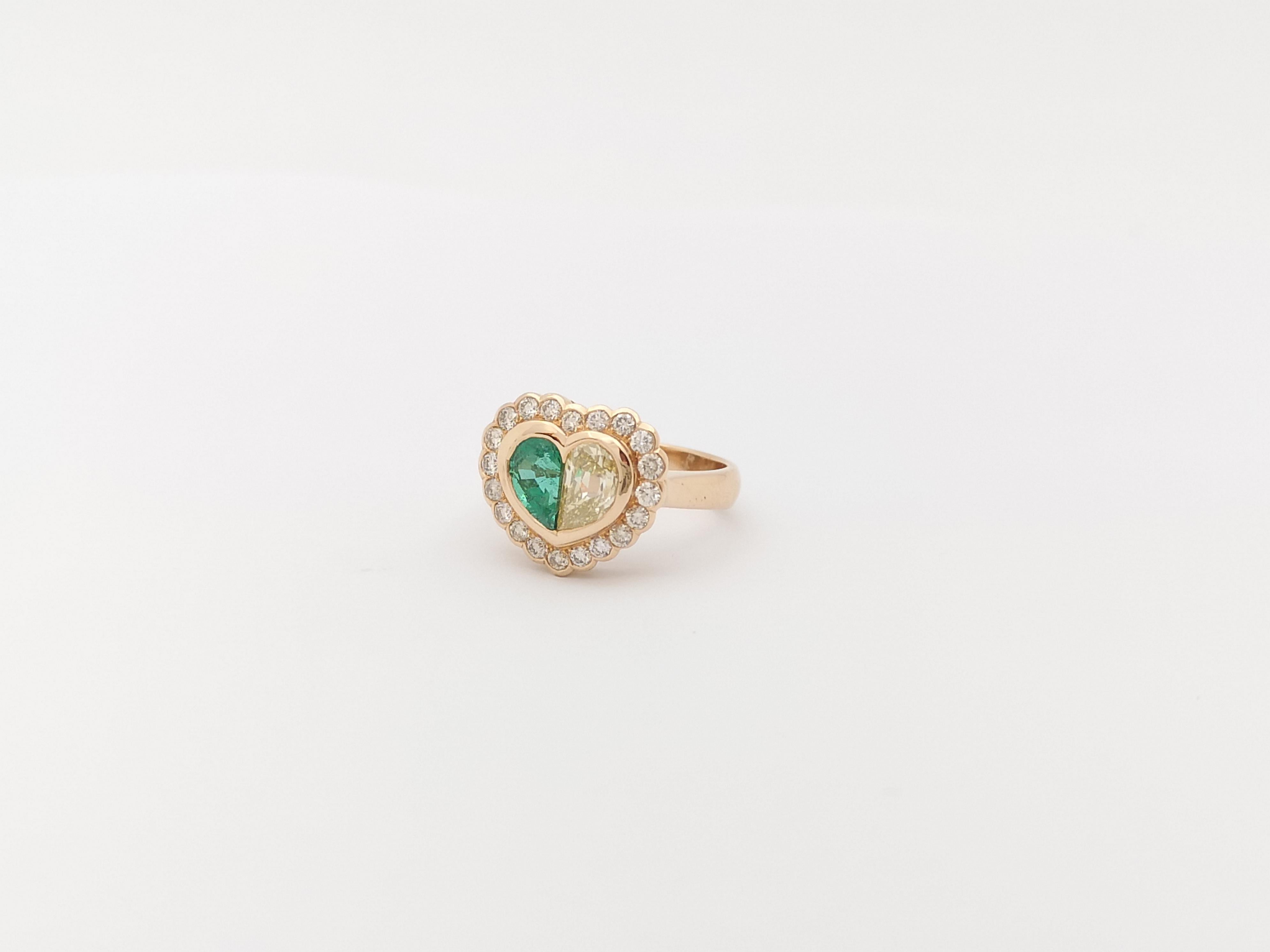 Emerald, Diamond and Brown Diamond Heart Ring Set in 18 Karat Rose Gold Setting For Sale 2