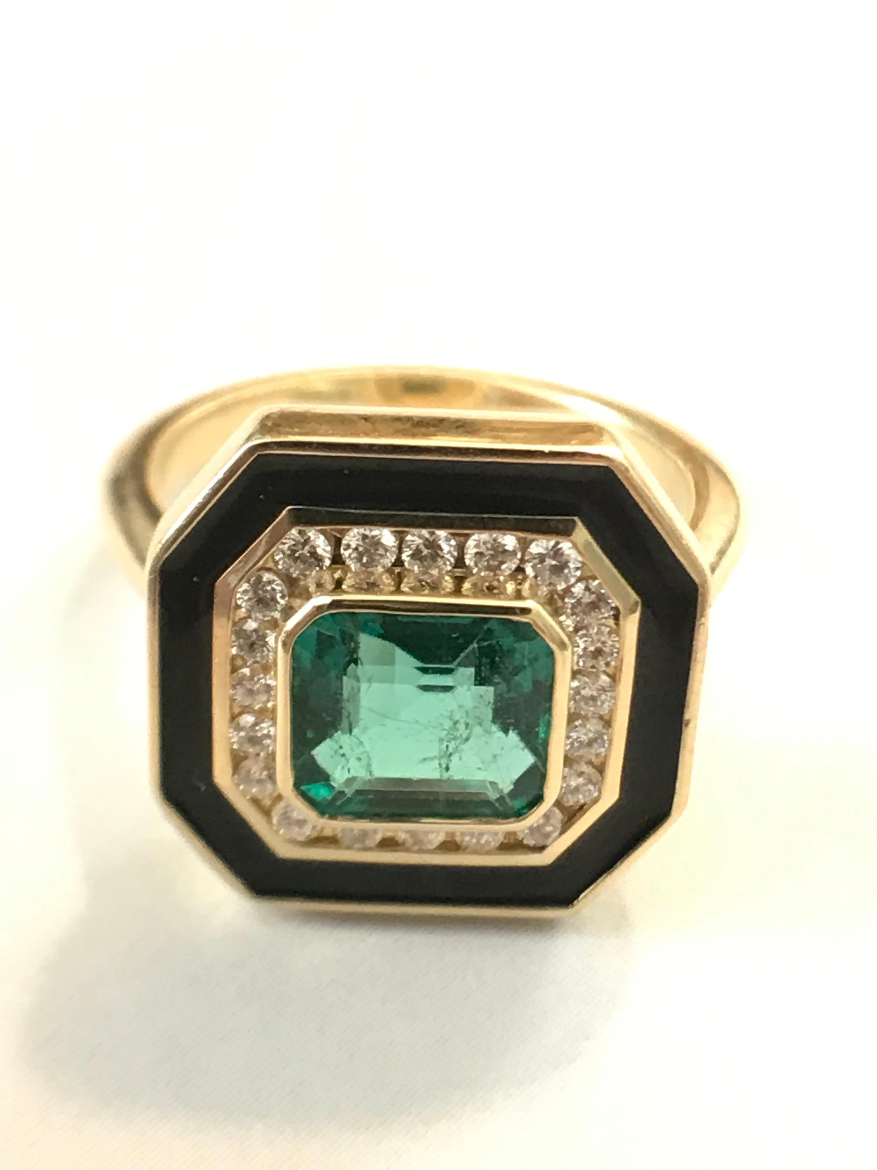 Emerald, Diamond and Enamel Museum Series Ring In New Condition In Dallas, TX