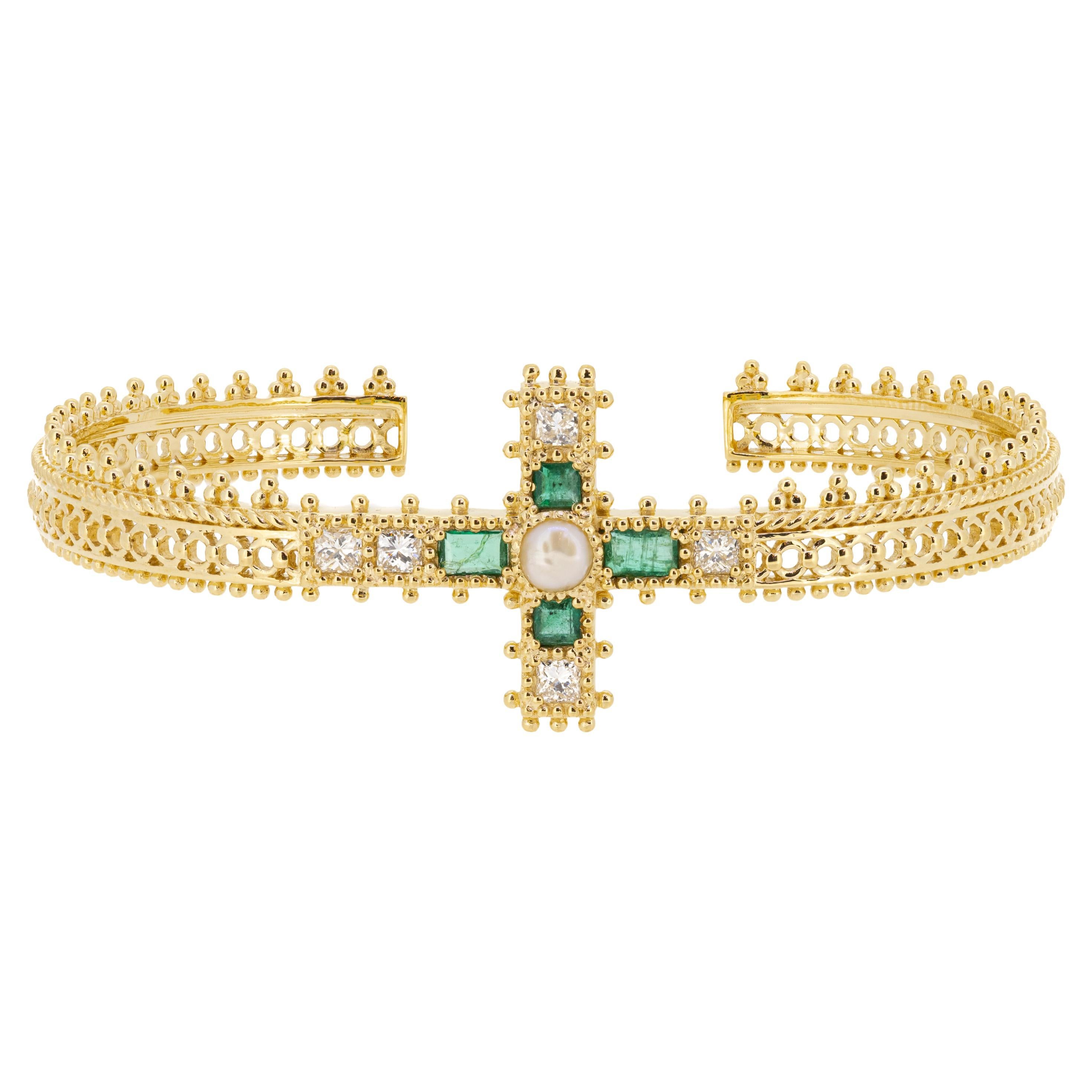 Emerald Diamond and Pearl Madonna Bracelet in 18k Gold