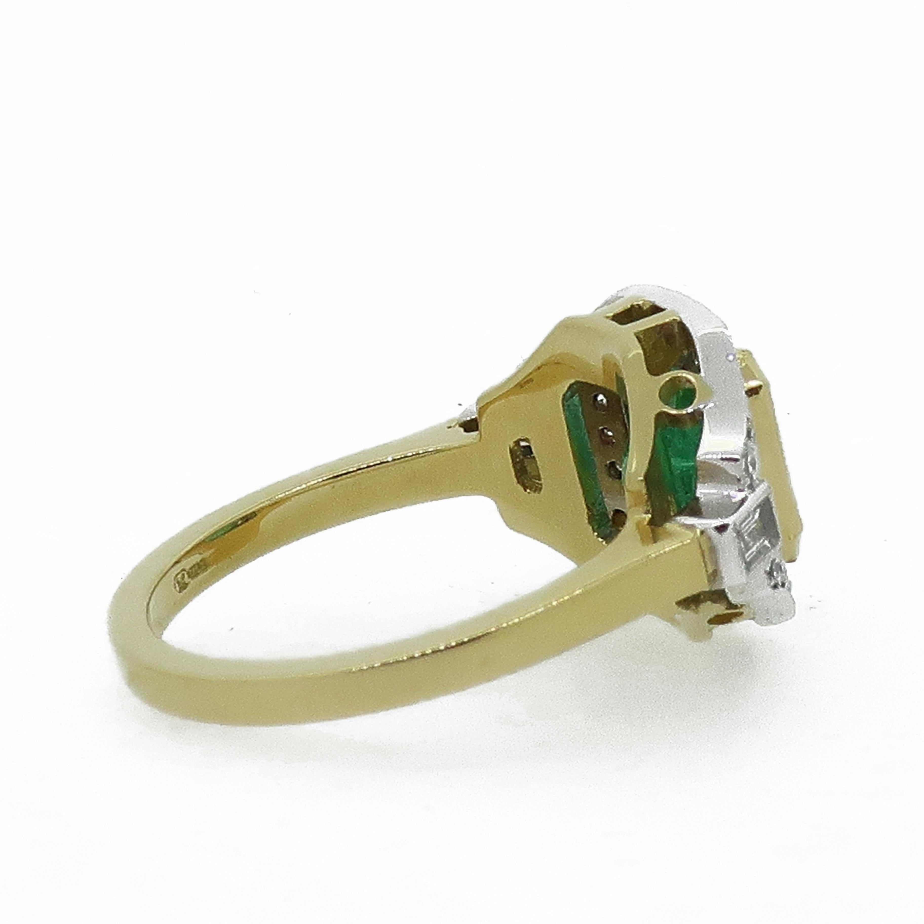 Emerald & Diamond Art Deco Style Cluster Ring 18 Karat Yellow & White Gold In New Condition In East Grinstead, GB