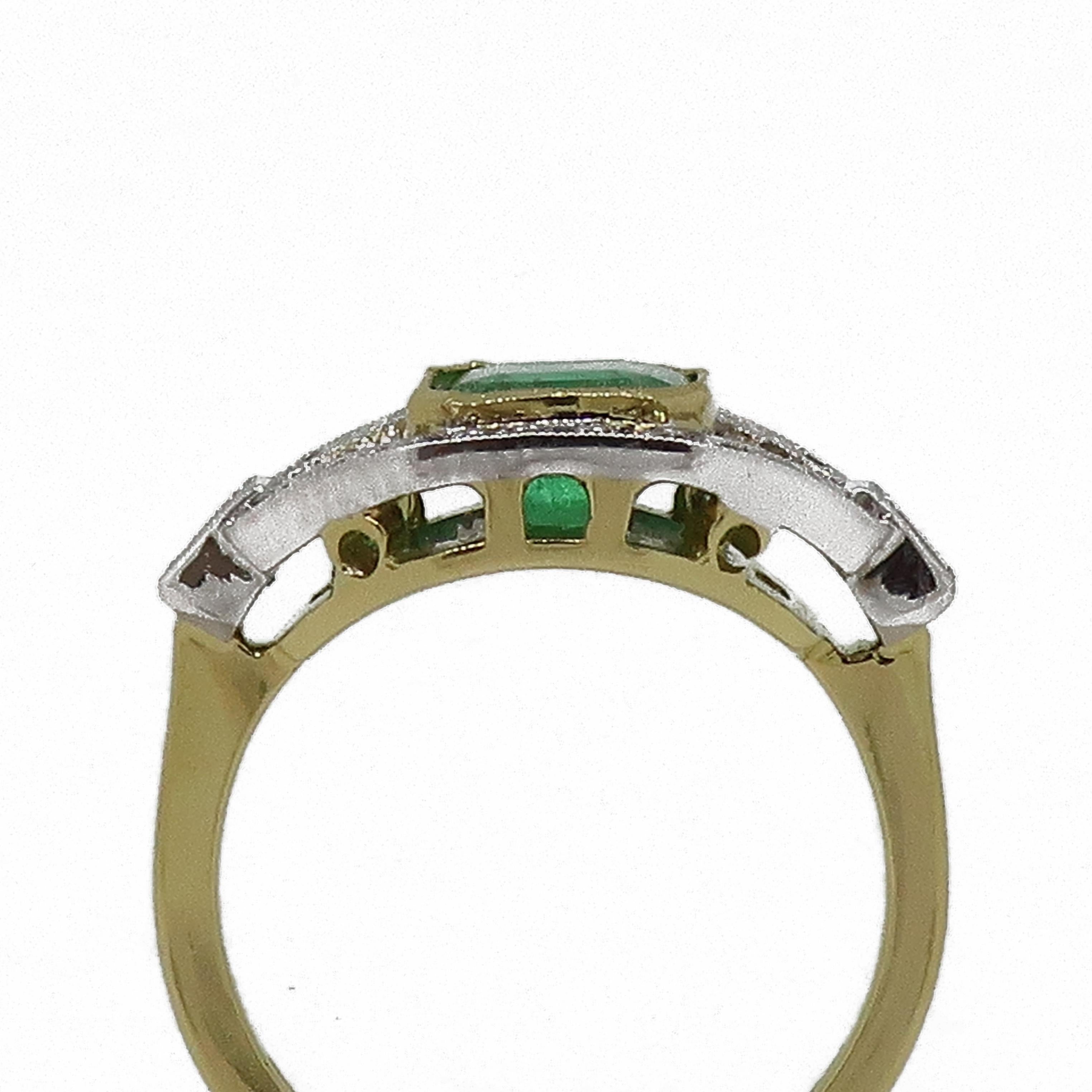 Women's Emerald & Diamond Art Deco Style Cluster Ring 18 Karat Yellow & White Gold