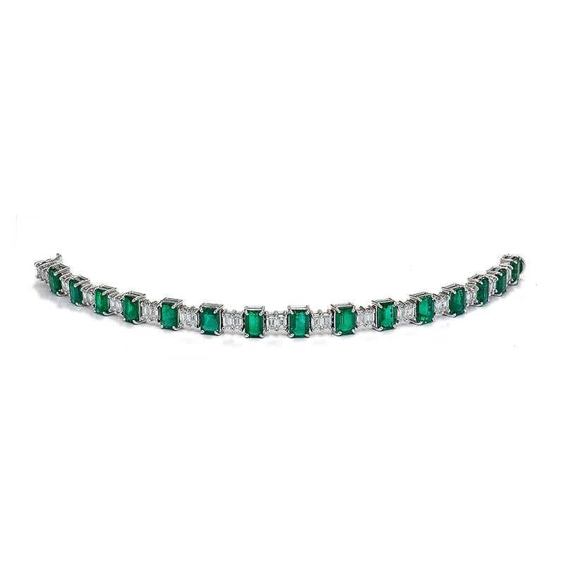 Taille émeraude Bracelet émeraude et diamants en vente