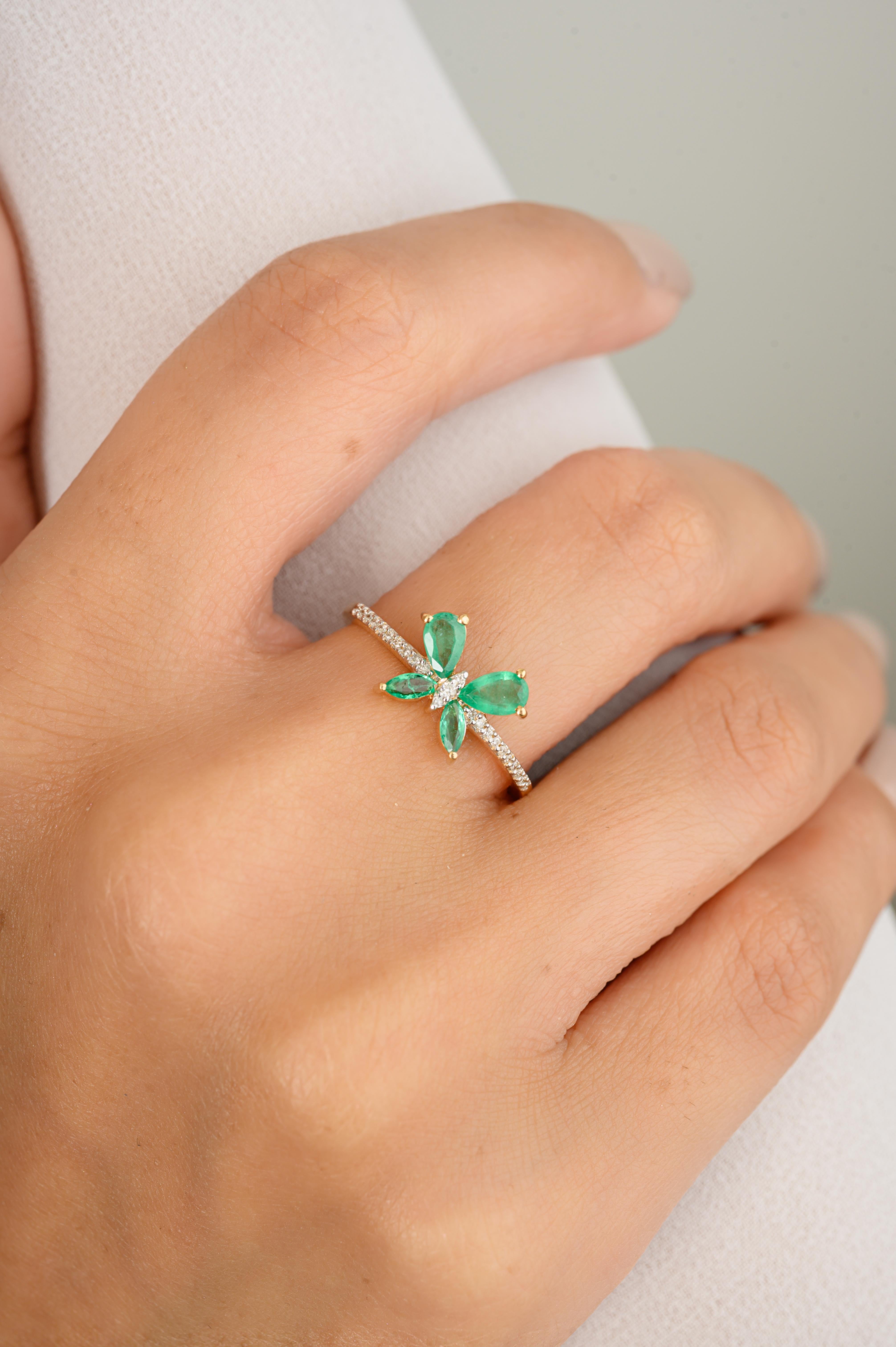 For Sale:  Emerald Diamond Butterfly Everyday Ring in 18k Solid Yellow Gold Holiday Gift 2