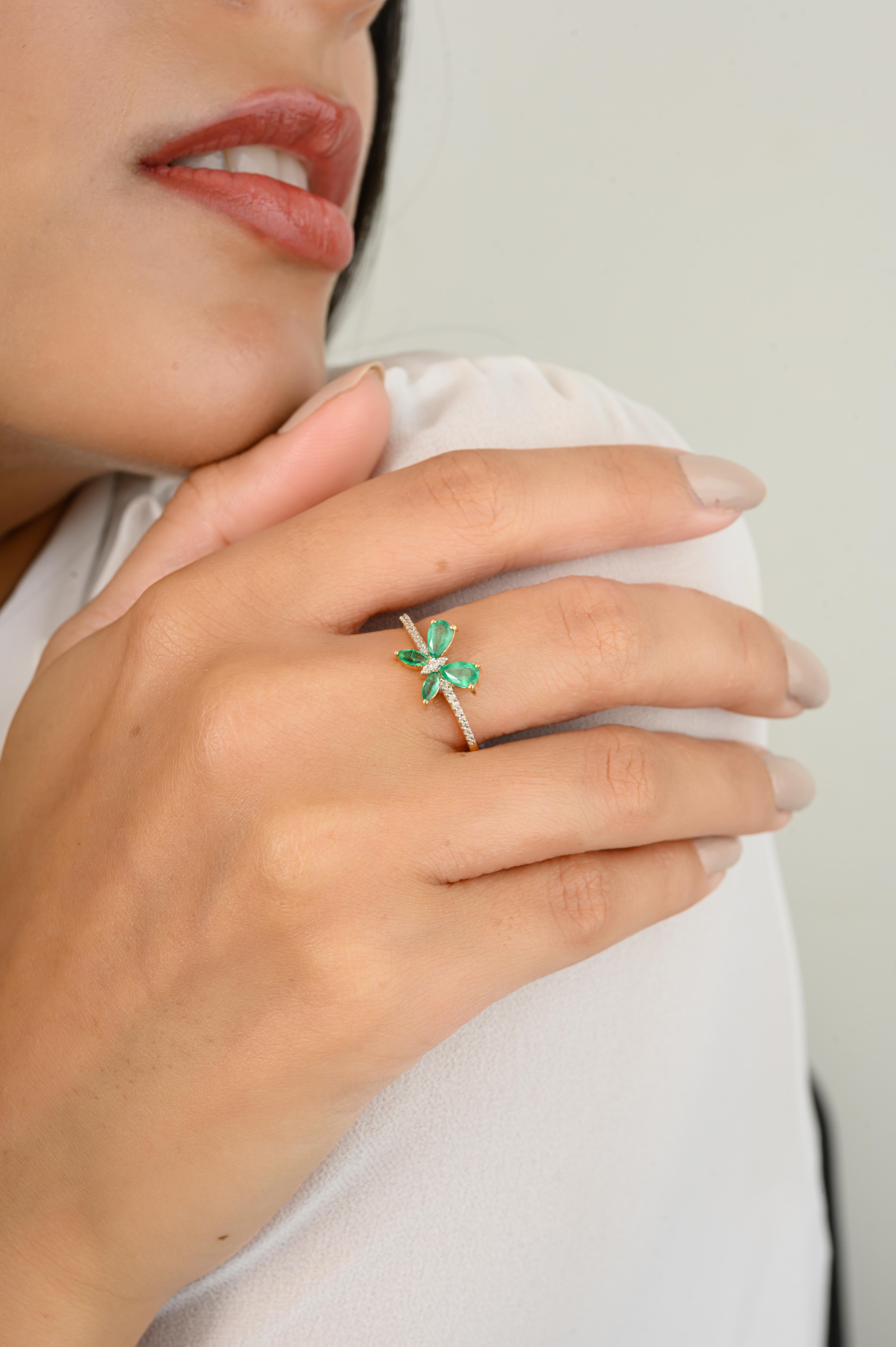 For Sale:  Emerald Diamond Butterfly Everyday Ring in 18k Solid Yellow Gold Holiday Gift 4