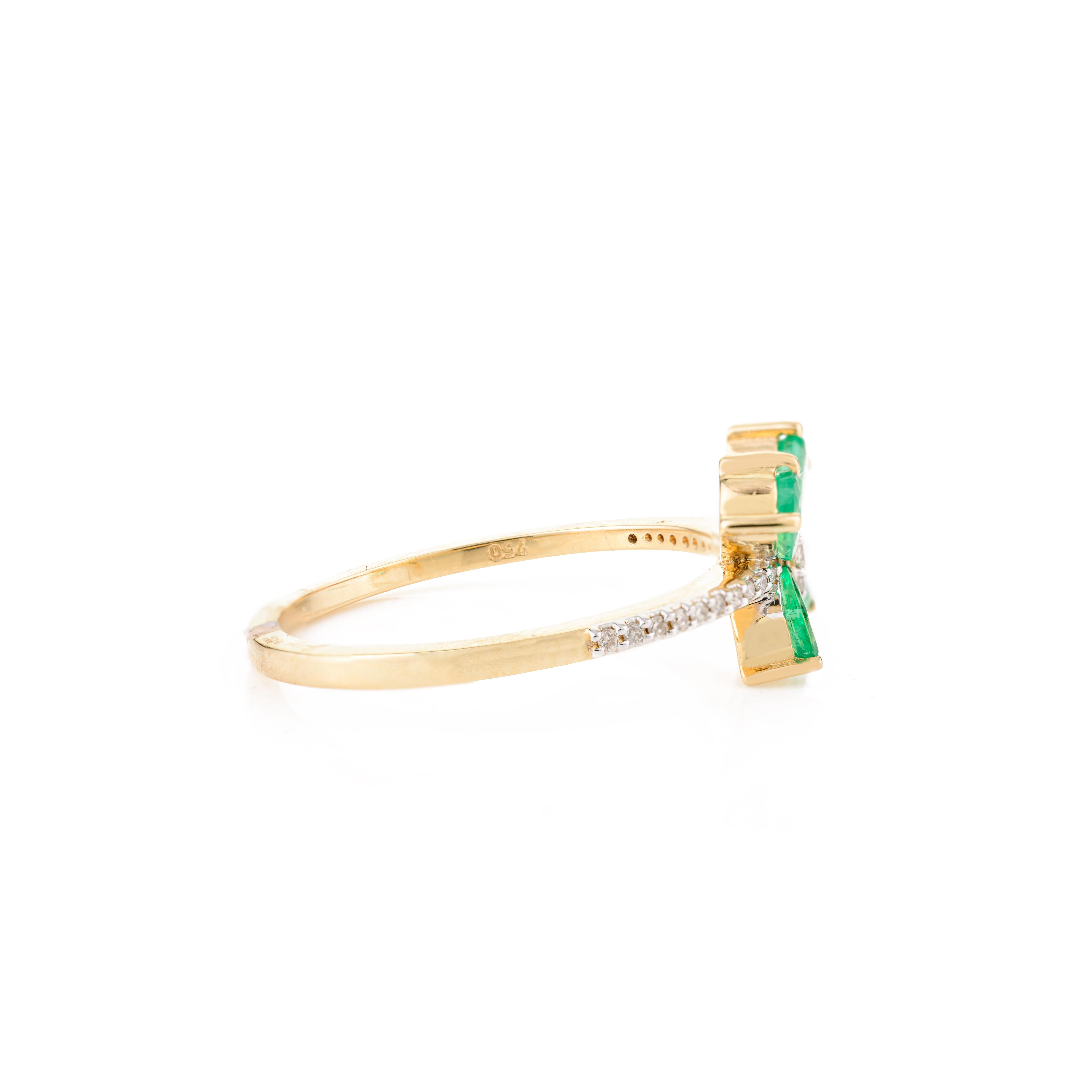For Sale:  Emerald Diamond Butterfly Everyday Ring in 18k Solid Yellow Gold Holiday Gift 5