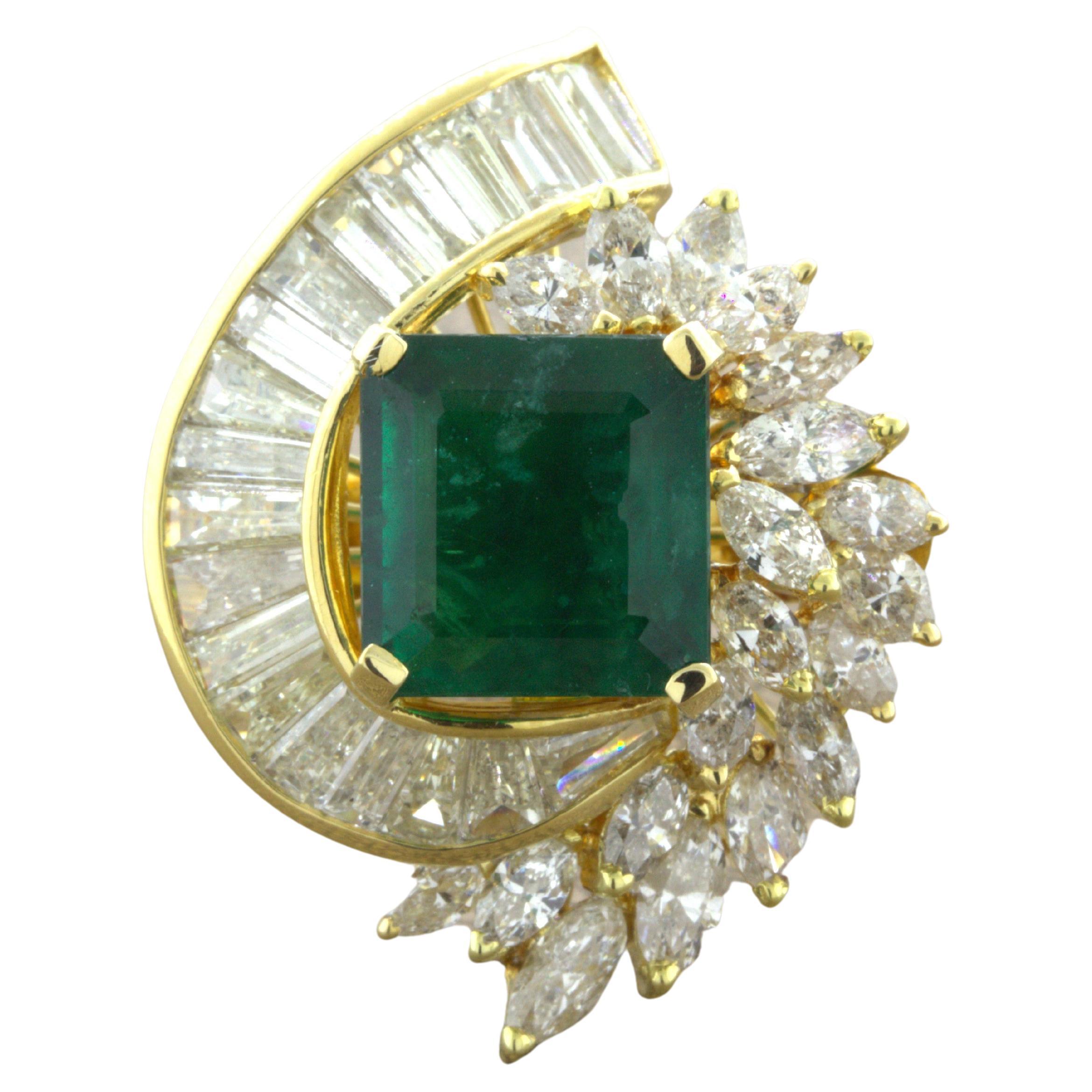 Emerald Diamond Cascade 18k Yellow Gold Pendant & Ring For Sale