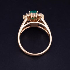 Bague en or jaune 14 carats, émeraude et diamant, 1.20ctw Emeraude